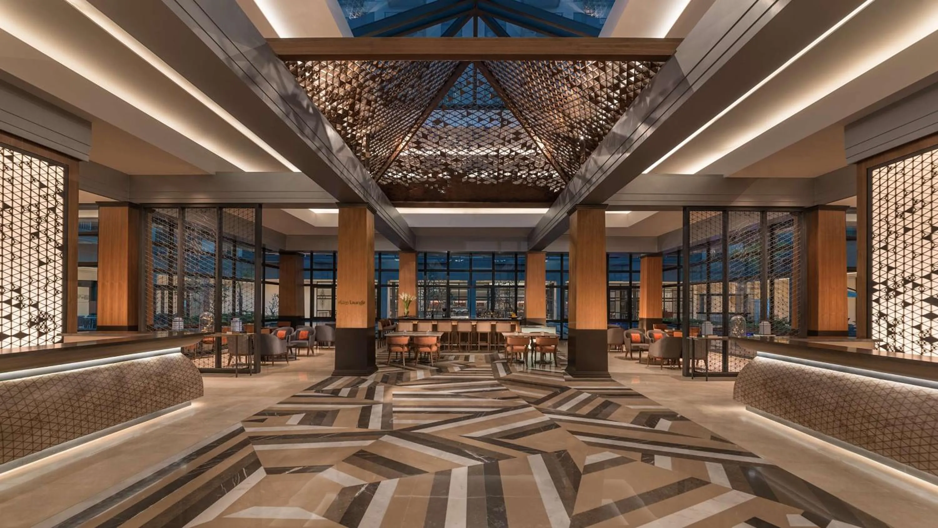 Lounge or bar in dusitD2 Davao