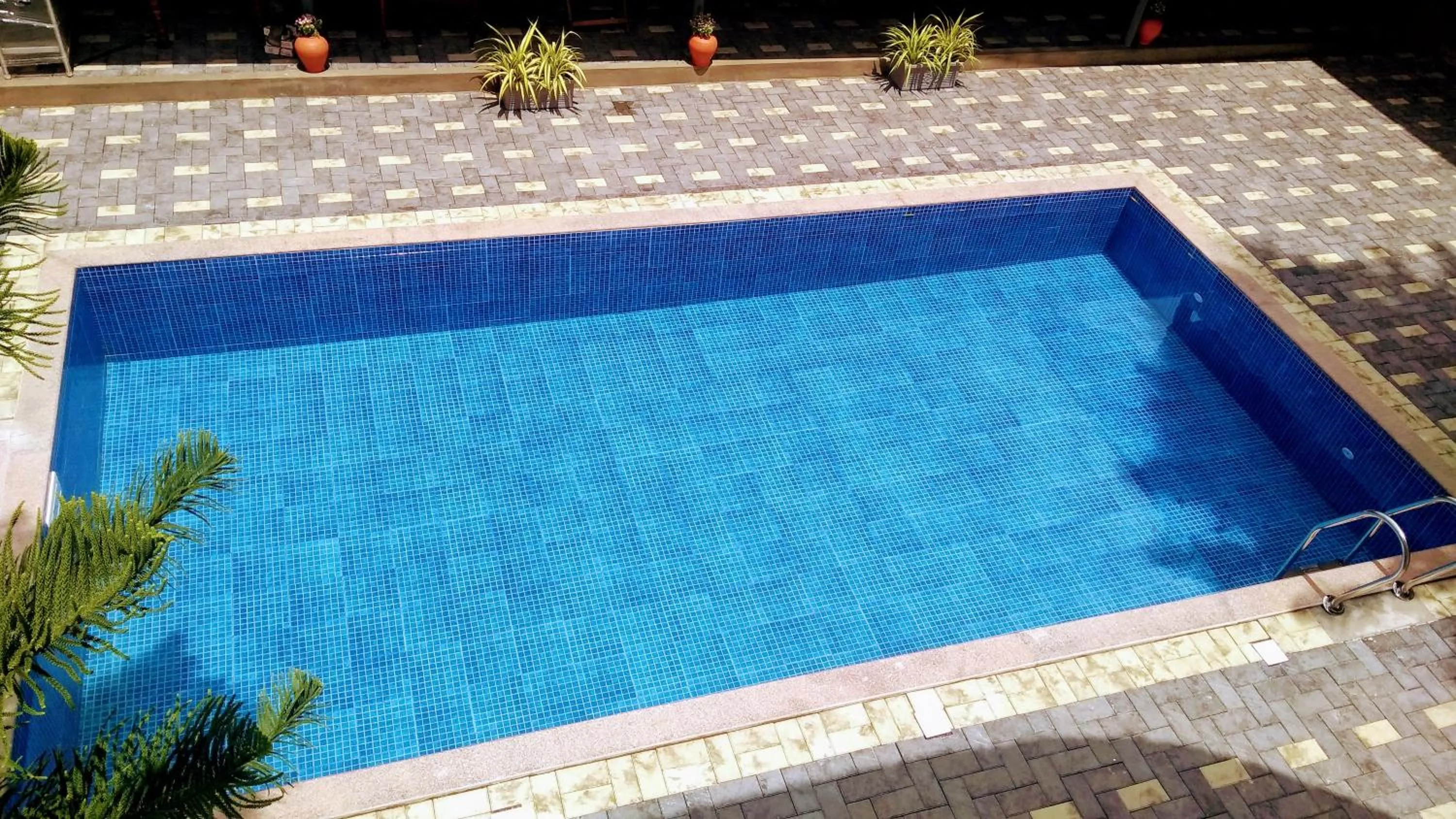 Swimming pool in Abad Dutch Bungalow