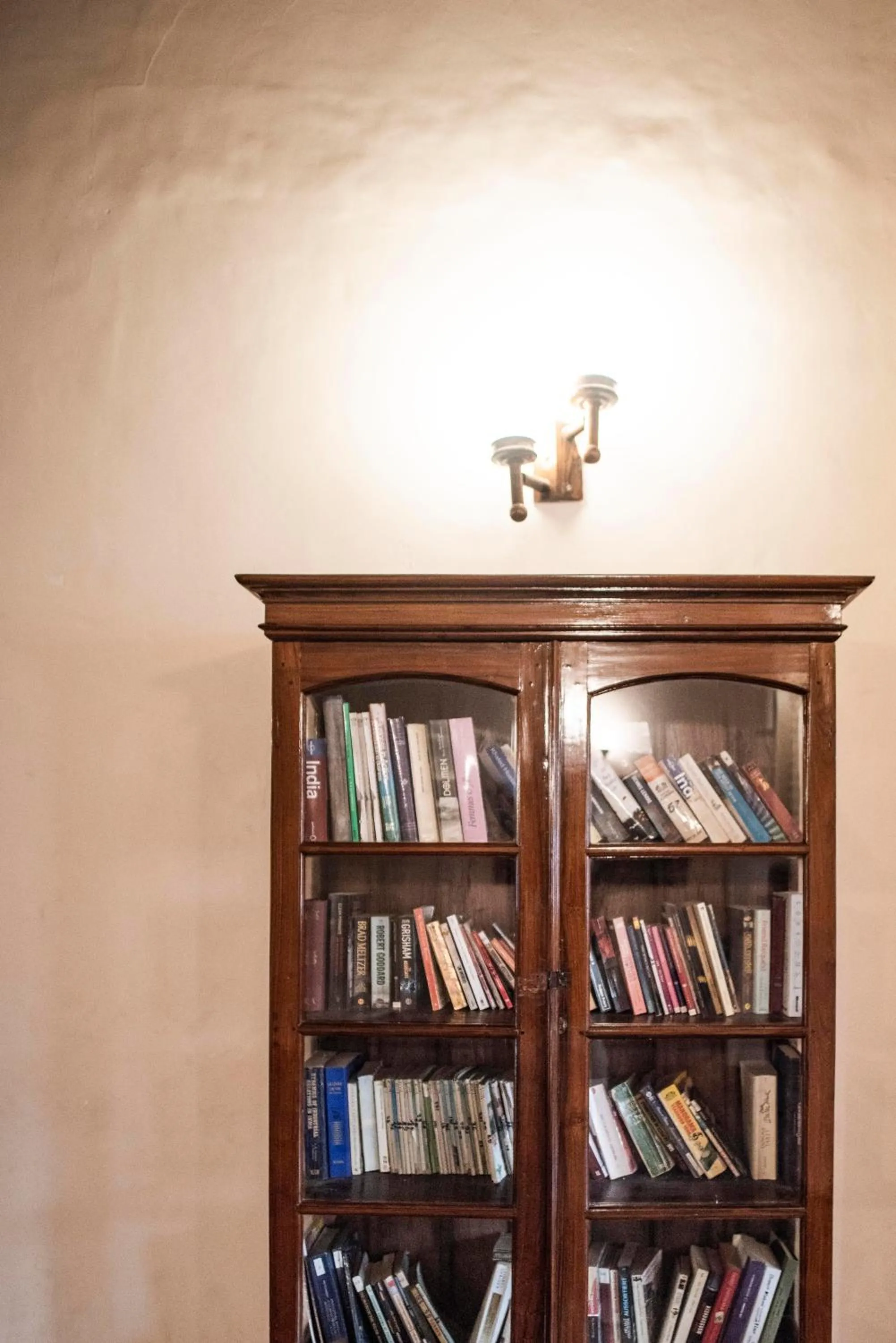 Library in Abad Dutch Bungalow
