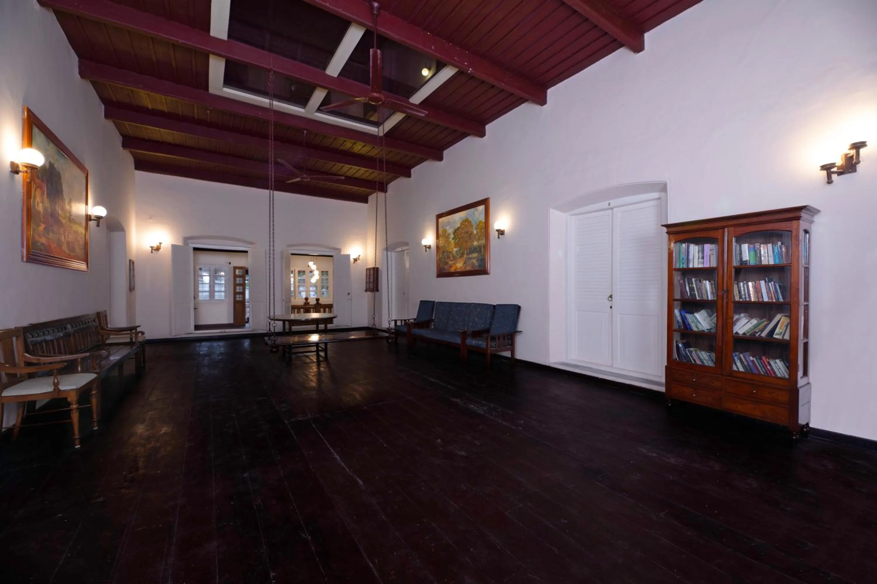 Library in Abad Dutch Bungalow
