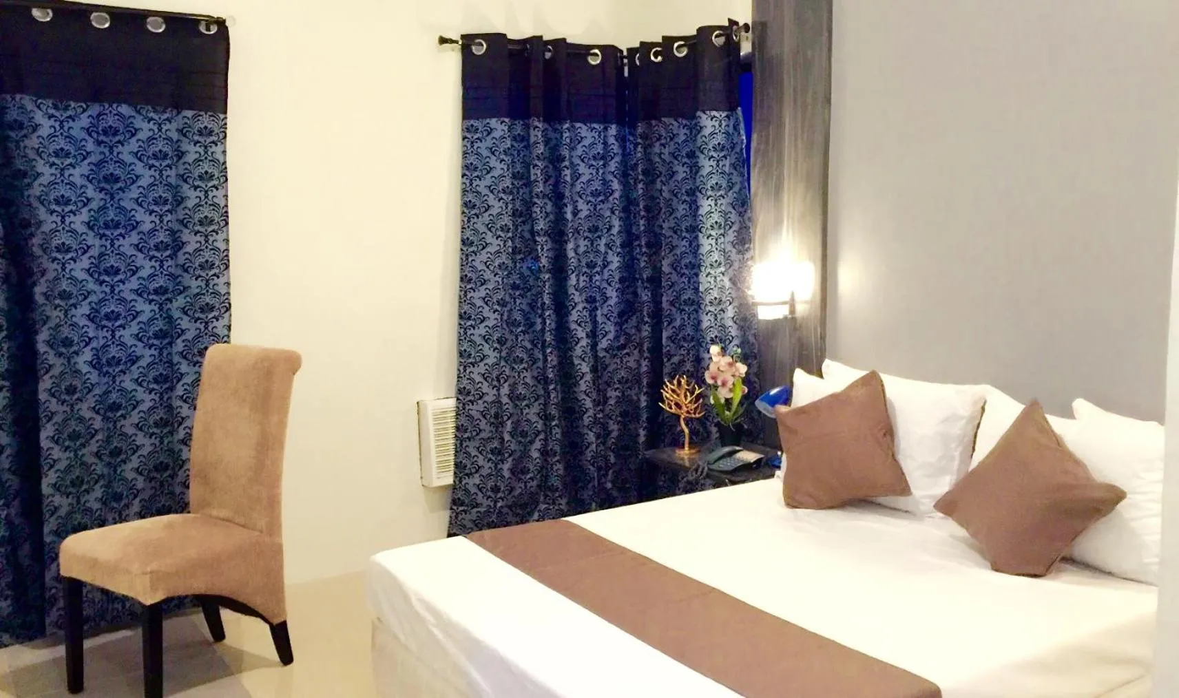 Bed in My Dream Place Hotel - Near Robinsons Mall