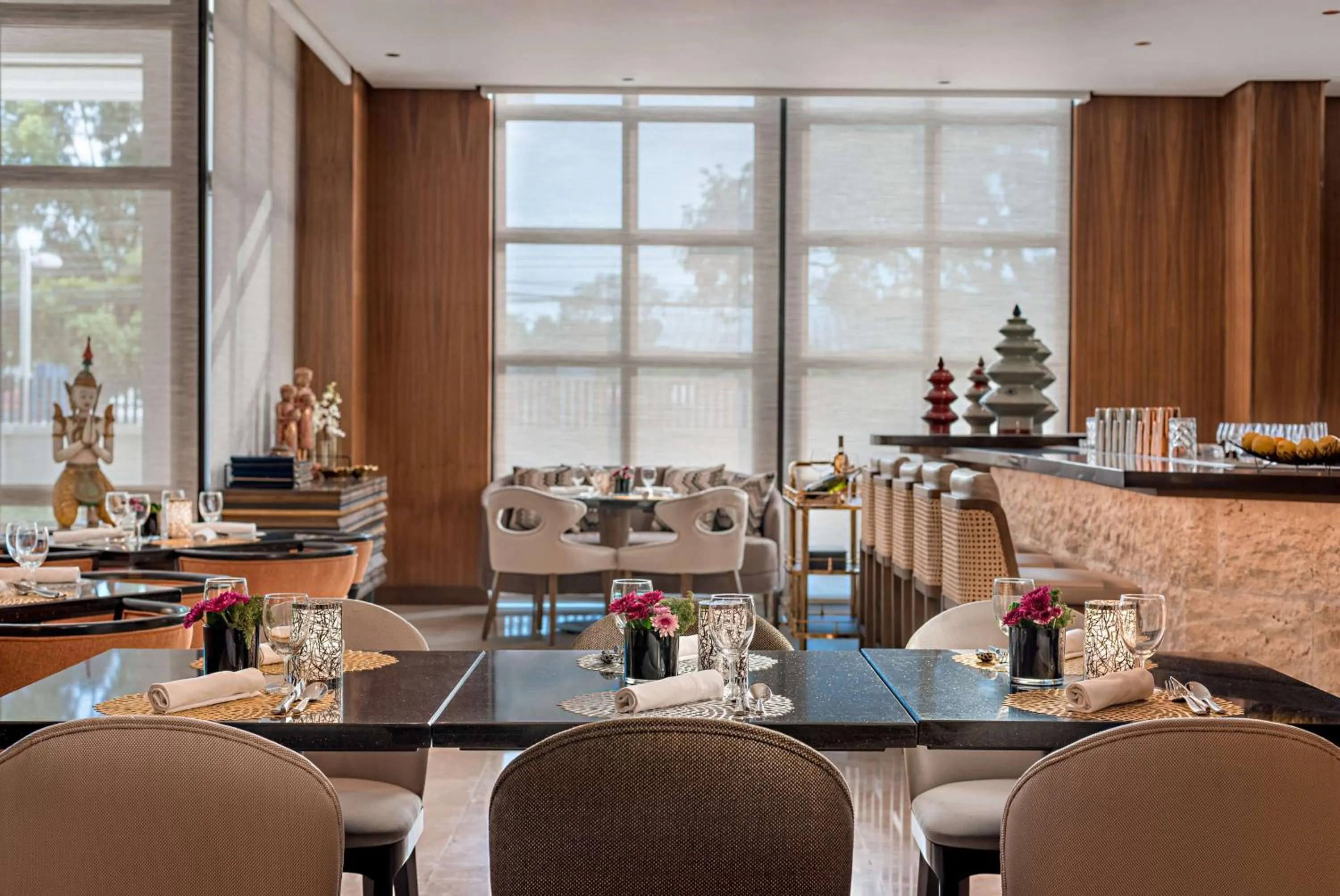 Restaurant/places to eat in Dusit Thani Residence Davao