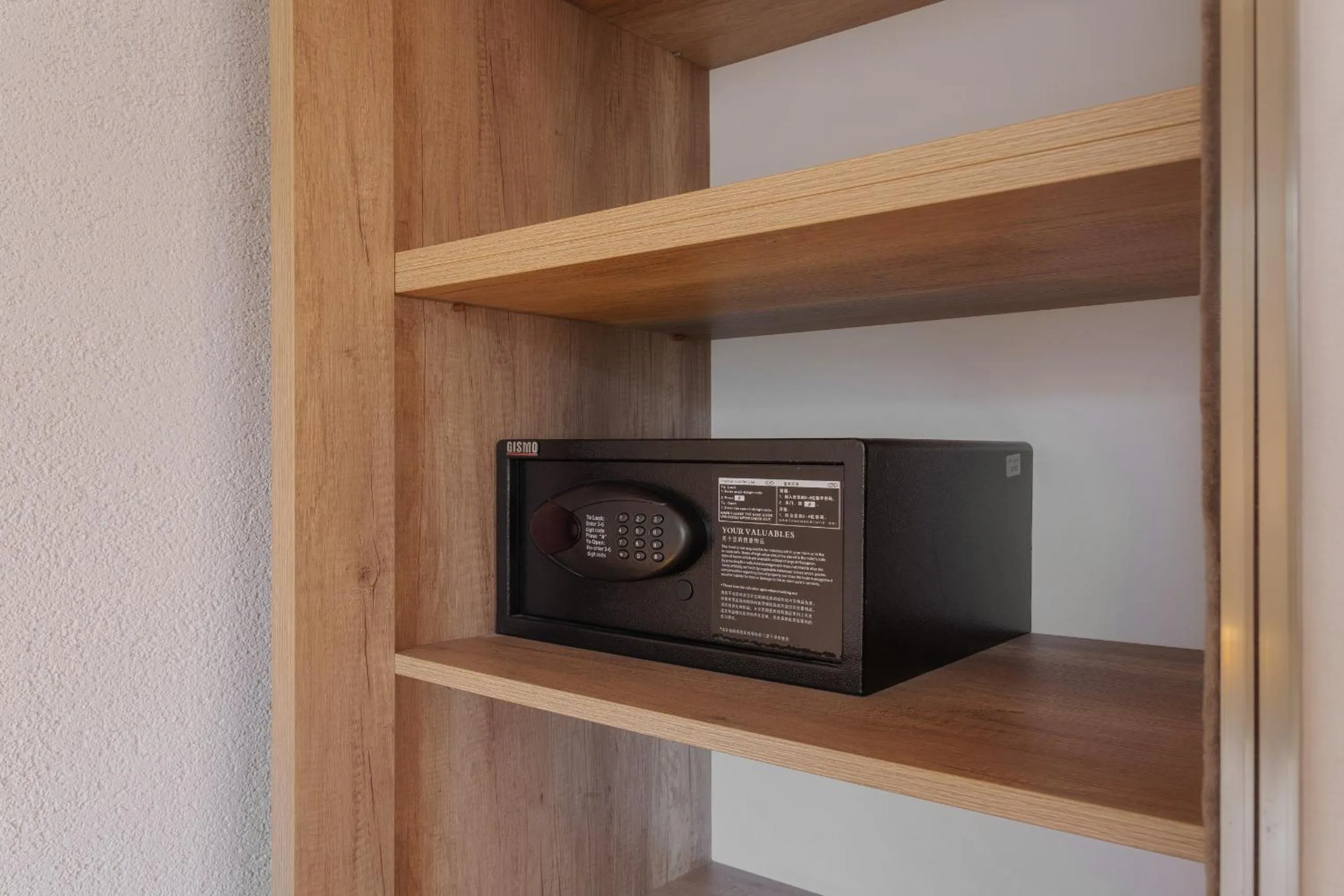 Ereto Hotel by SnowTime