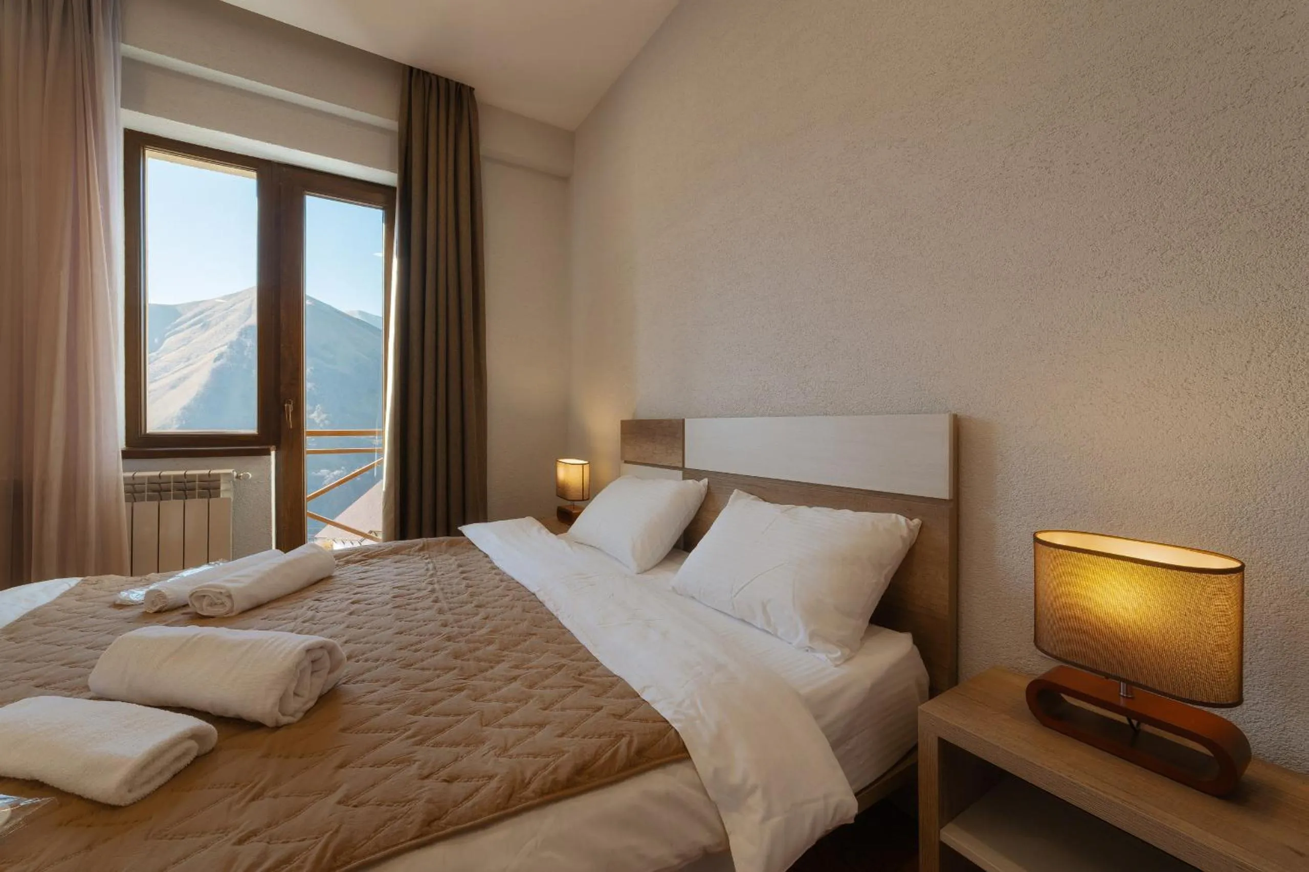 Bed in Ereto Hotel by SnowTime