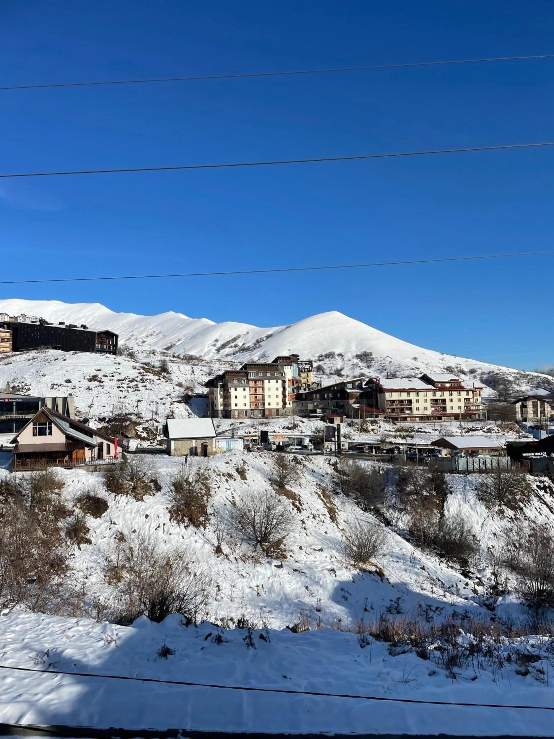 Ereto Hotel by SnowTime