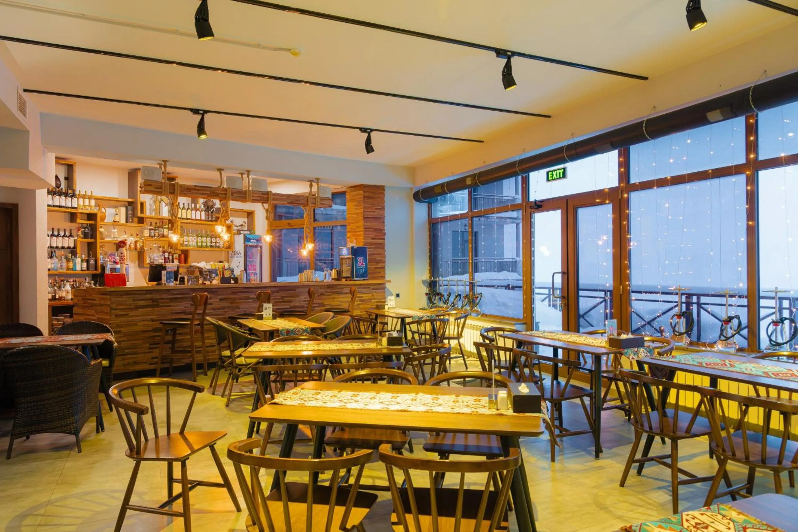 Ereto Hotel by SnowTime