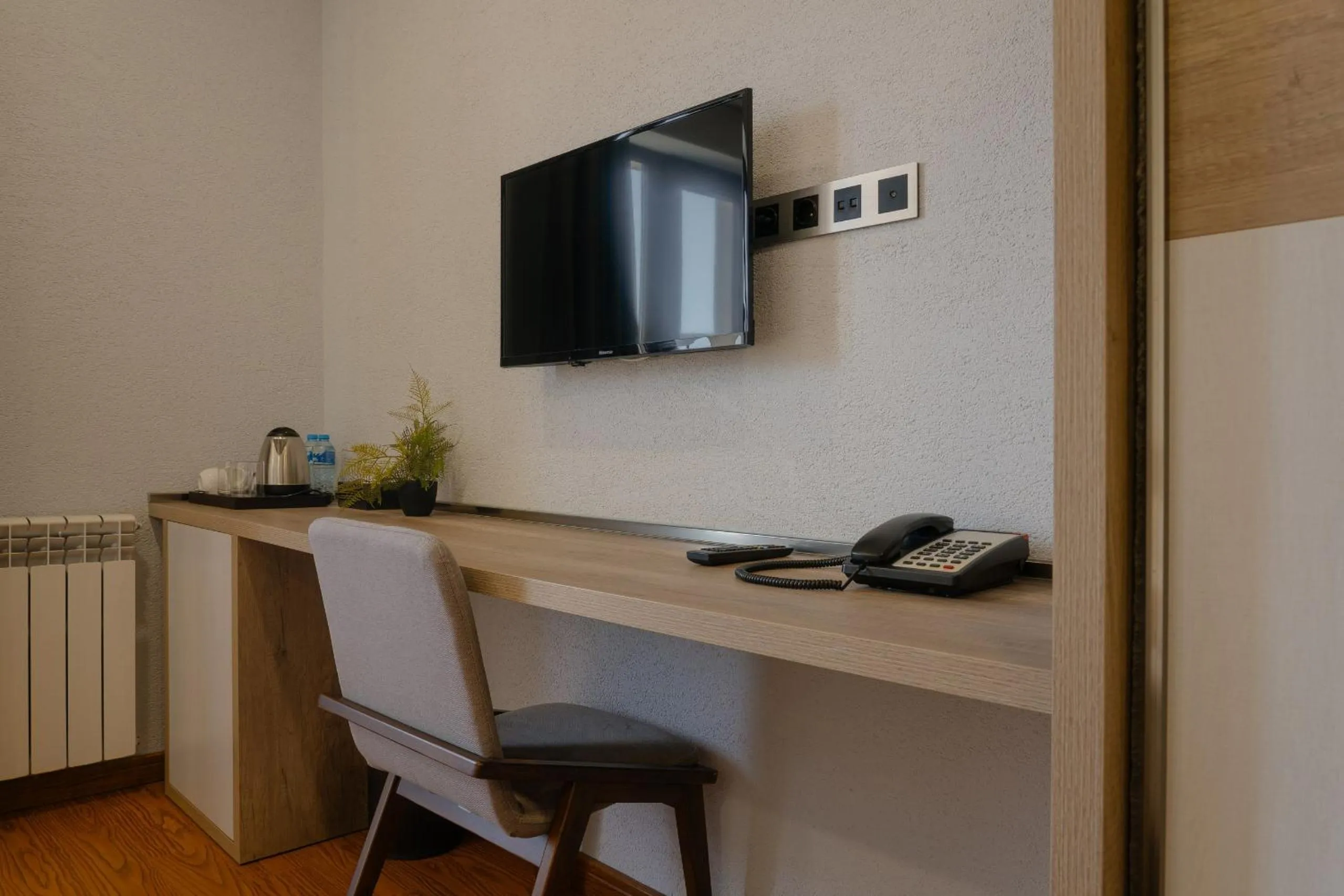 Ereto Hotel by SnowTime