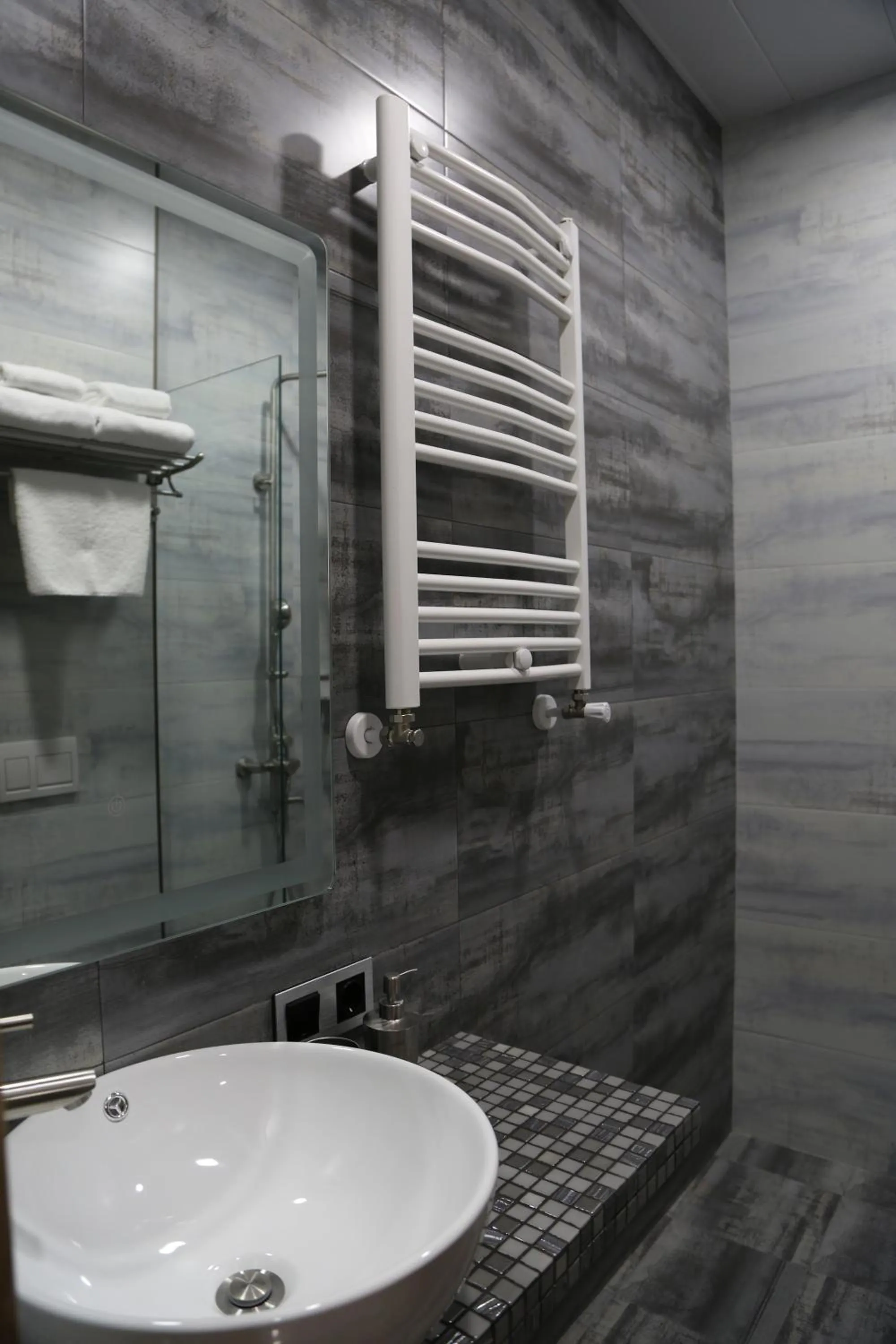 Bathroom in Hotel Ereto