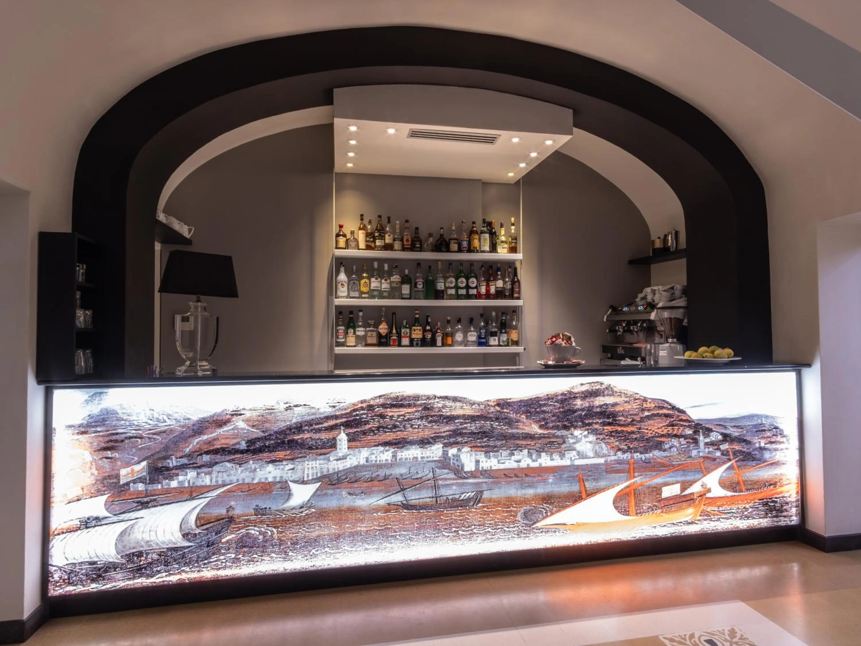 Restaurant/places to eat in Hotel San Pietro Palace