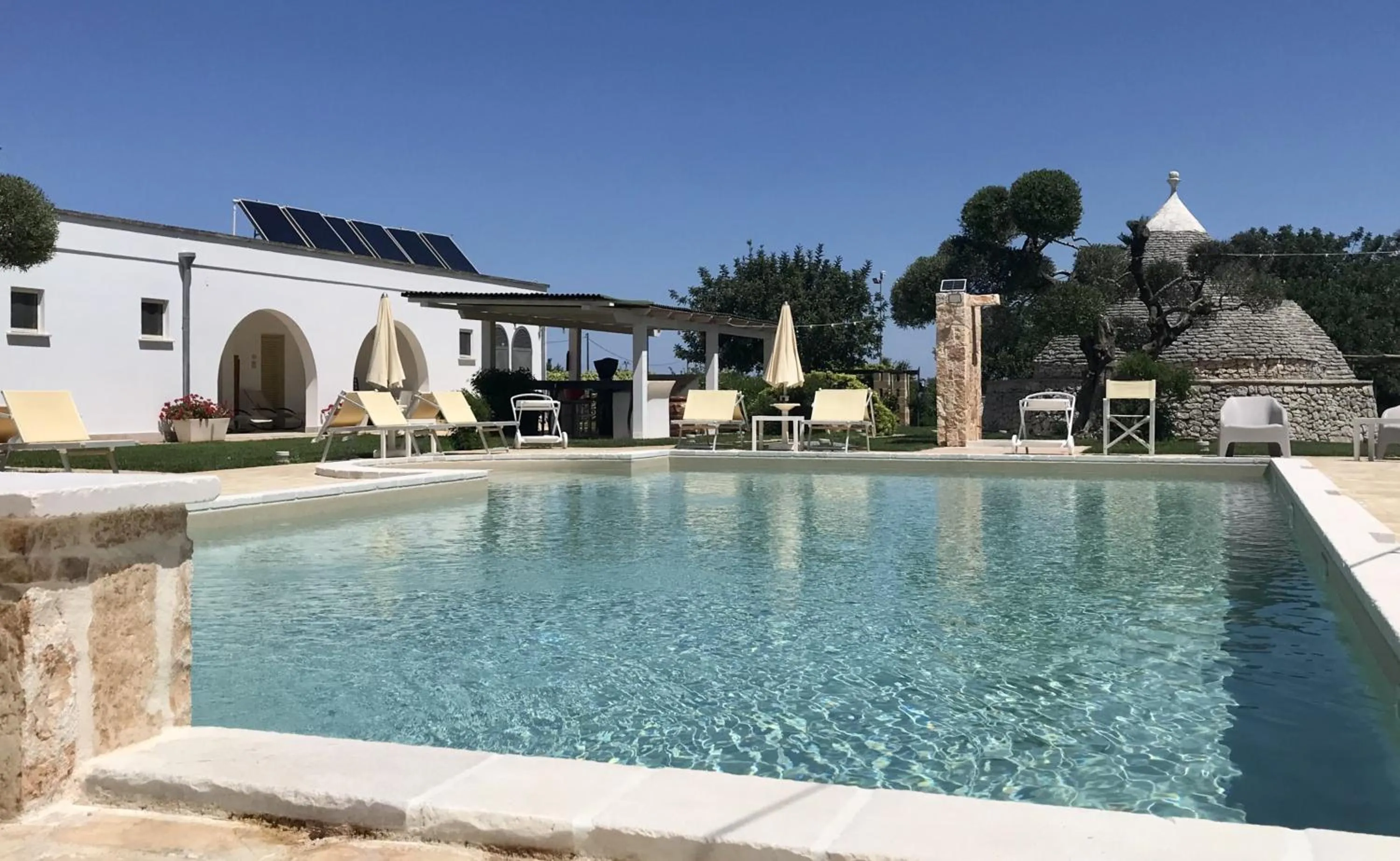 Swimming pool in Relais Masseria della Colomba - Agriturismo