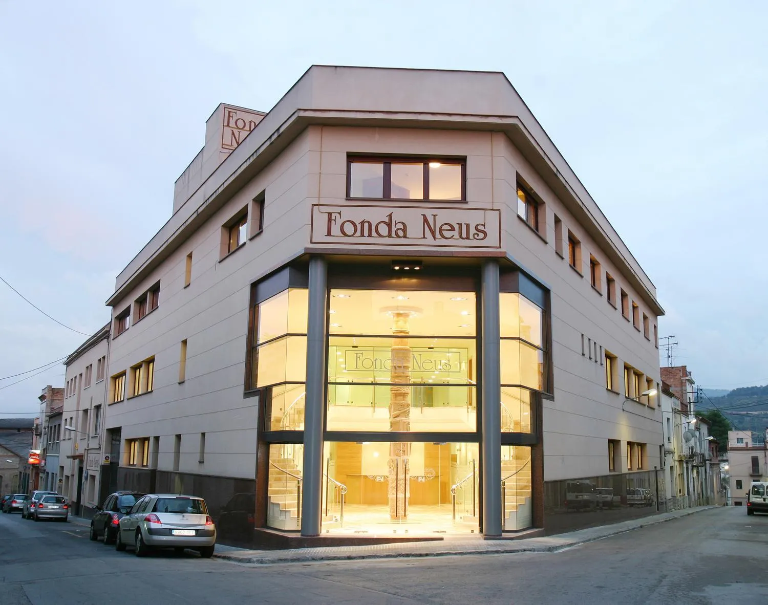 Facade/entrance in Hotel Fonda Neus