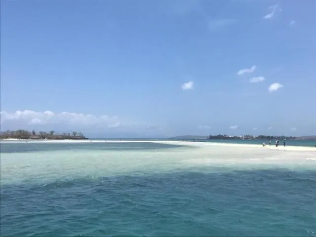 Snorkeling in Ekas Surf Resort & Surf Camp