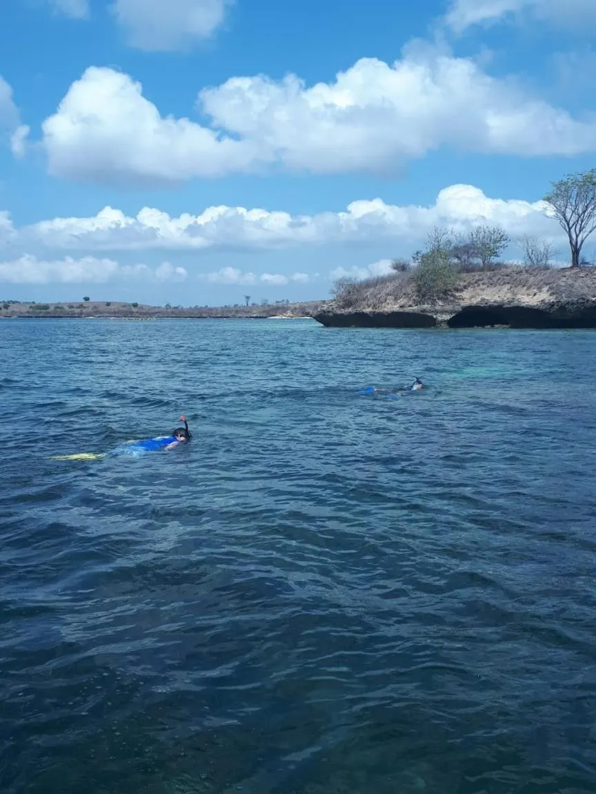Snorkeling in Ekas Surf Resort & Surf Camp