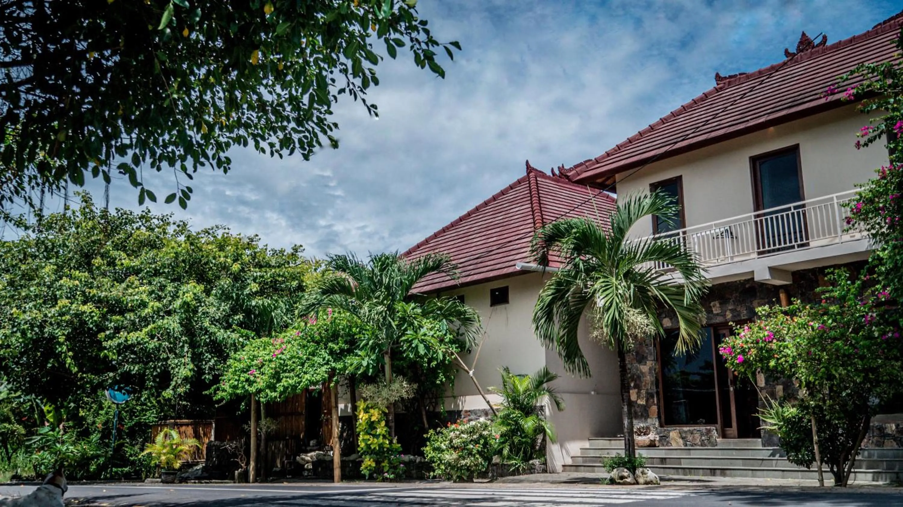 Property building in Ekas Surf Resort & Surf Camp