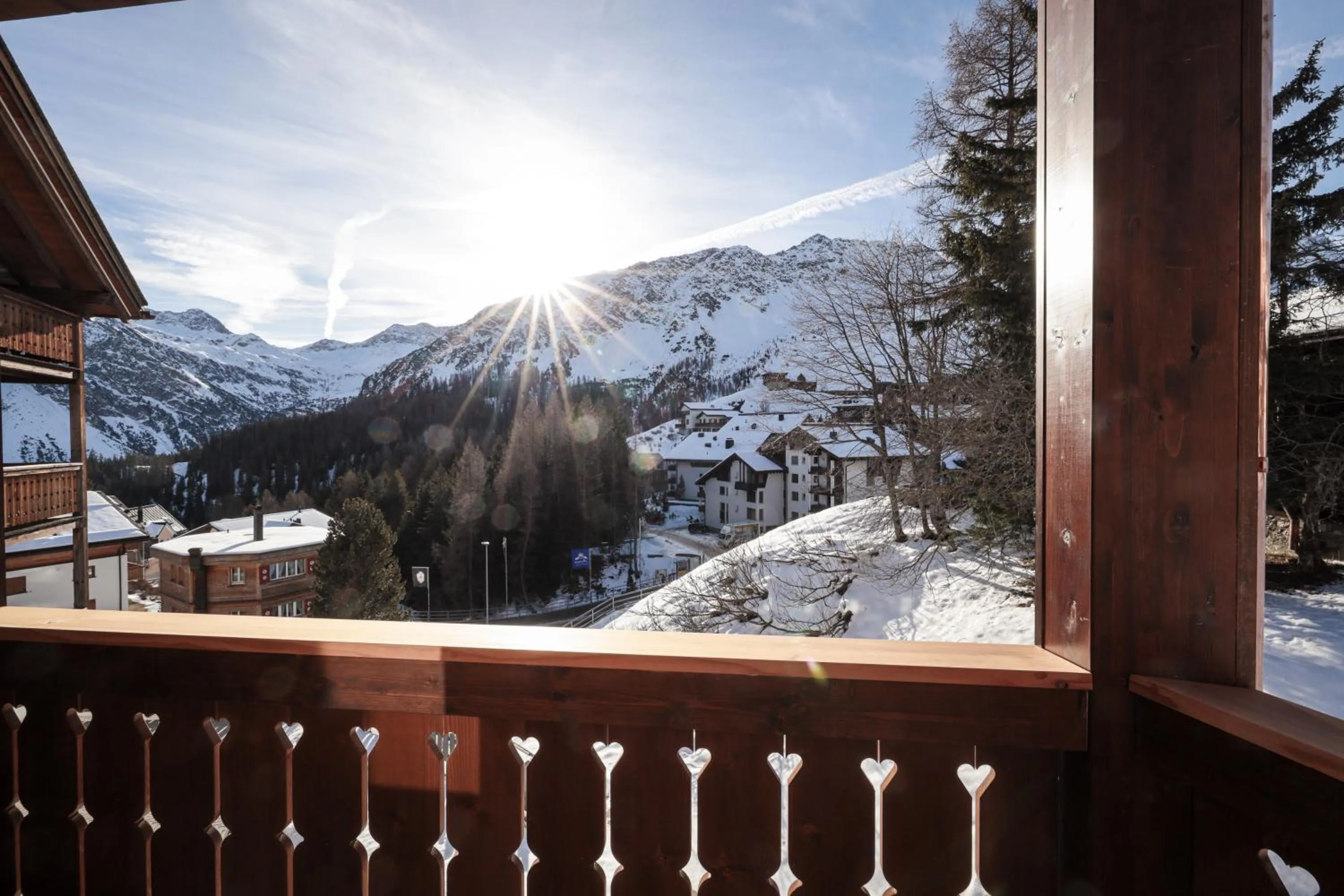 Mountain view in Hotel Sonnenhalde, Arosa