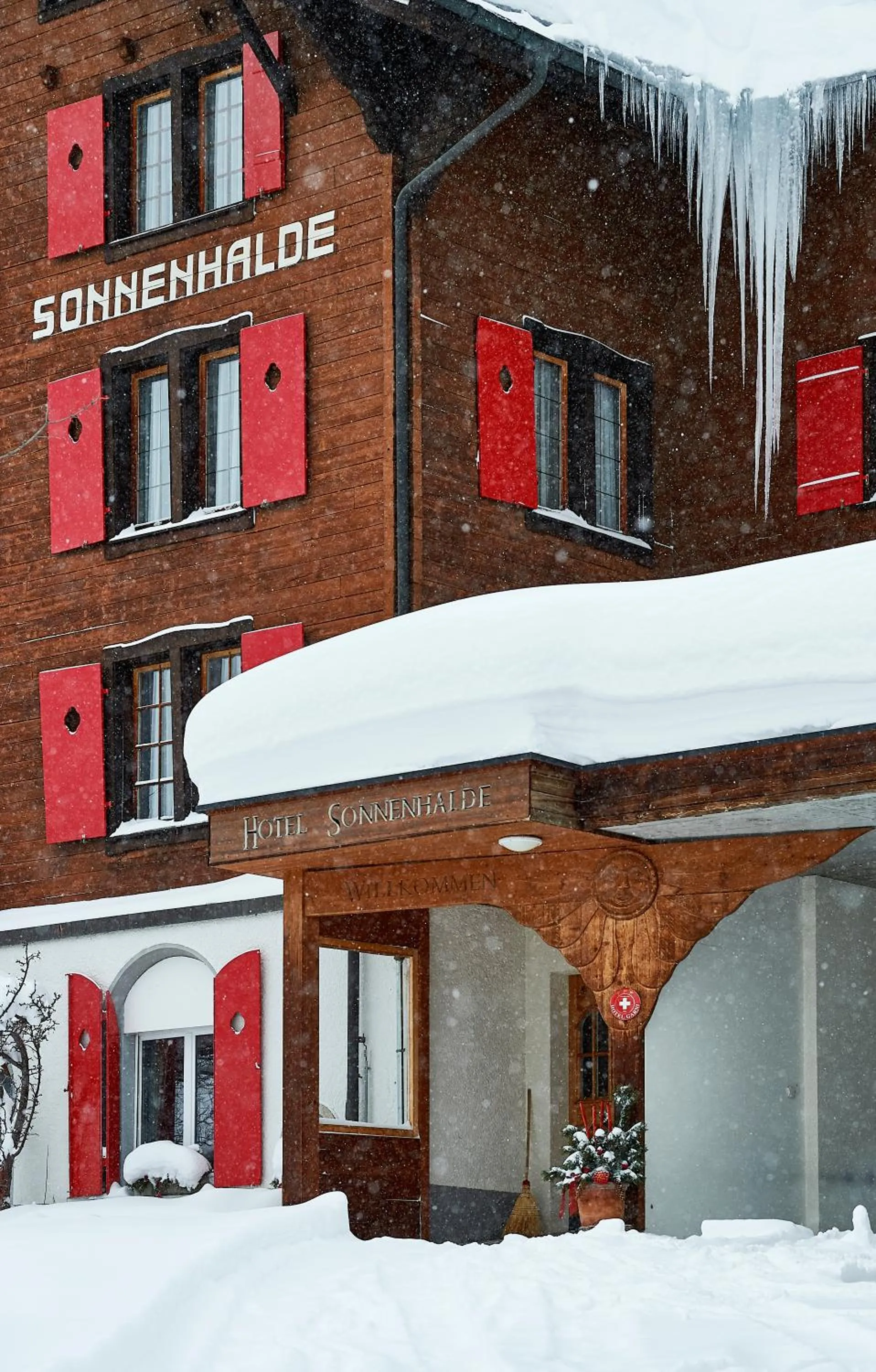 Property building in Hotel Sonnenhalde, Arosa