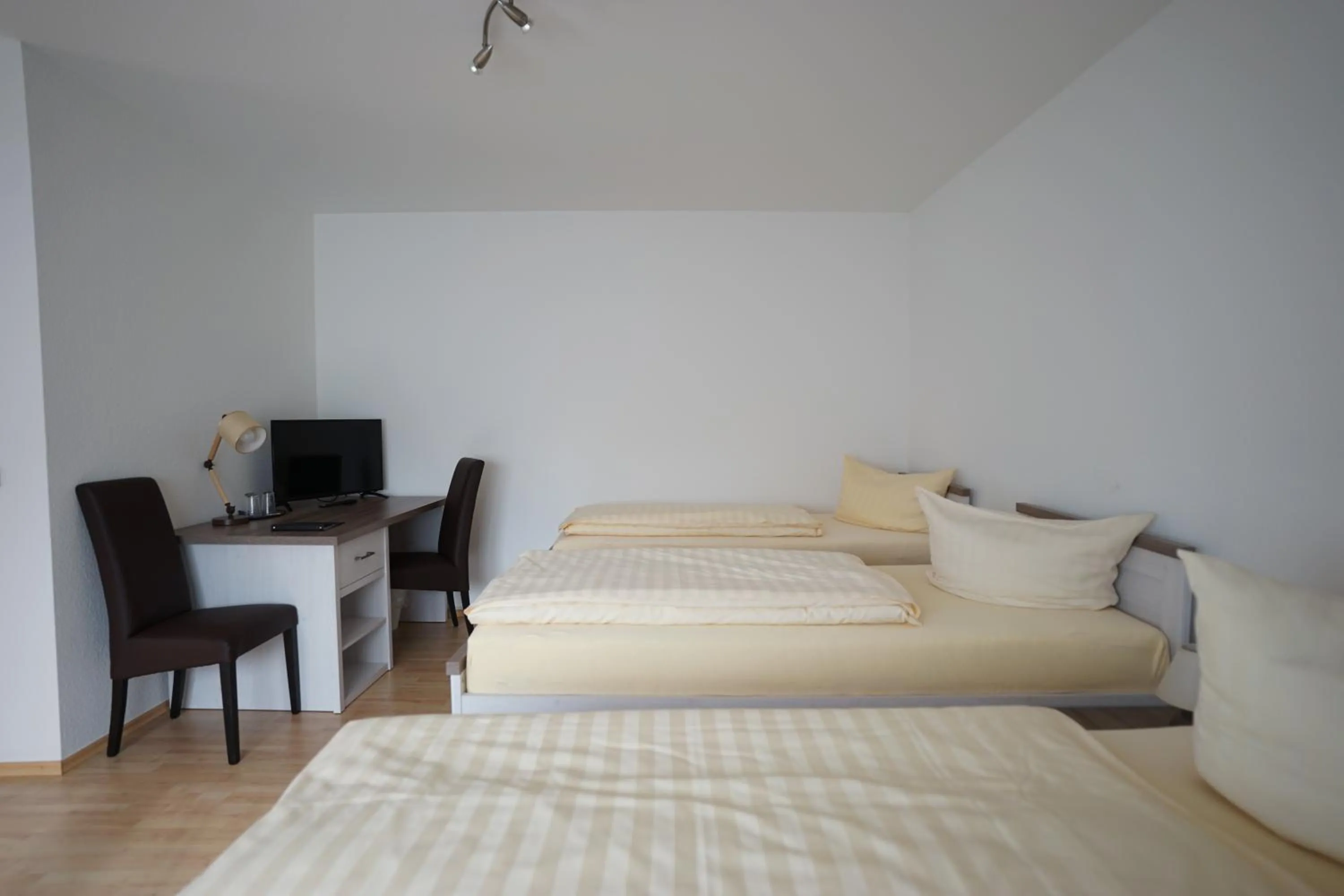 Bed in Hotel Sauer Garni