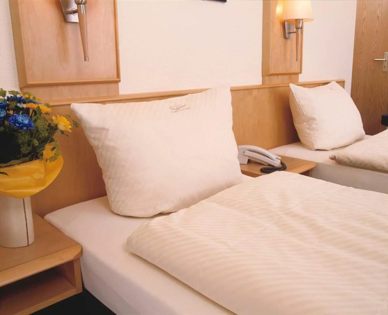 Bed in Hotel Sauer Garni