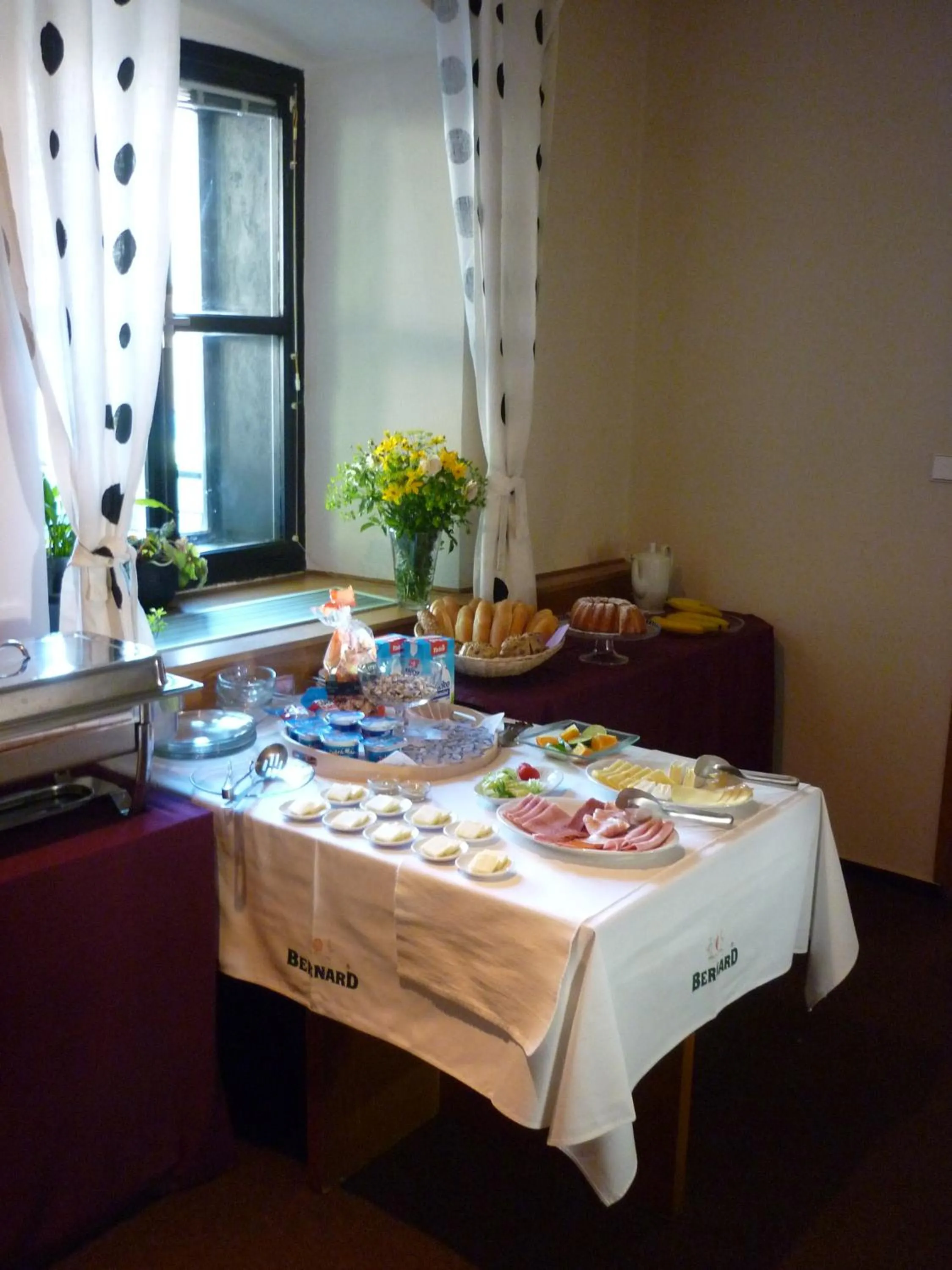 Food and drinks in Hotel U Apoštola