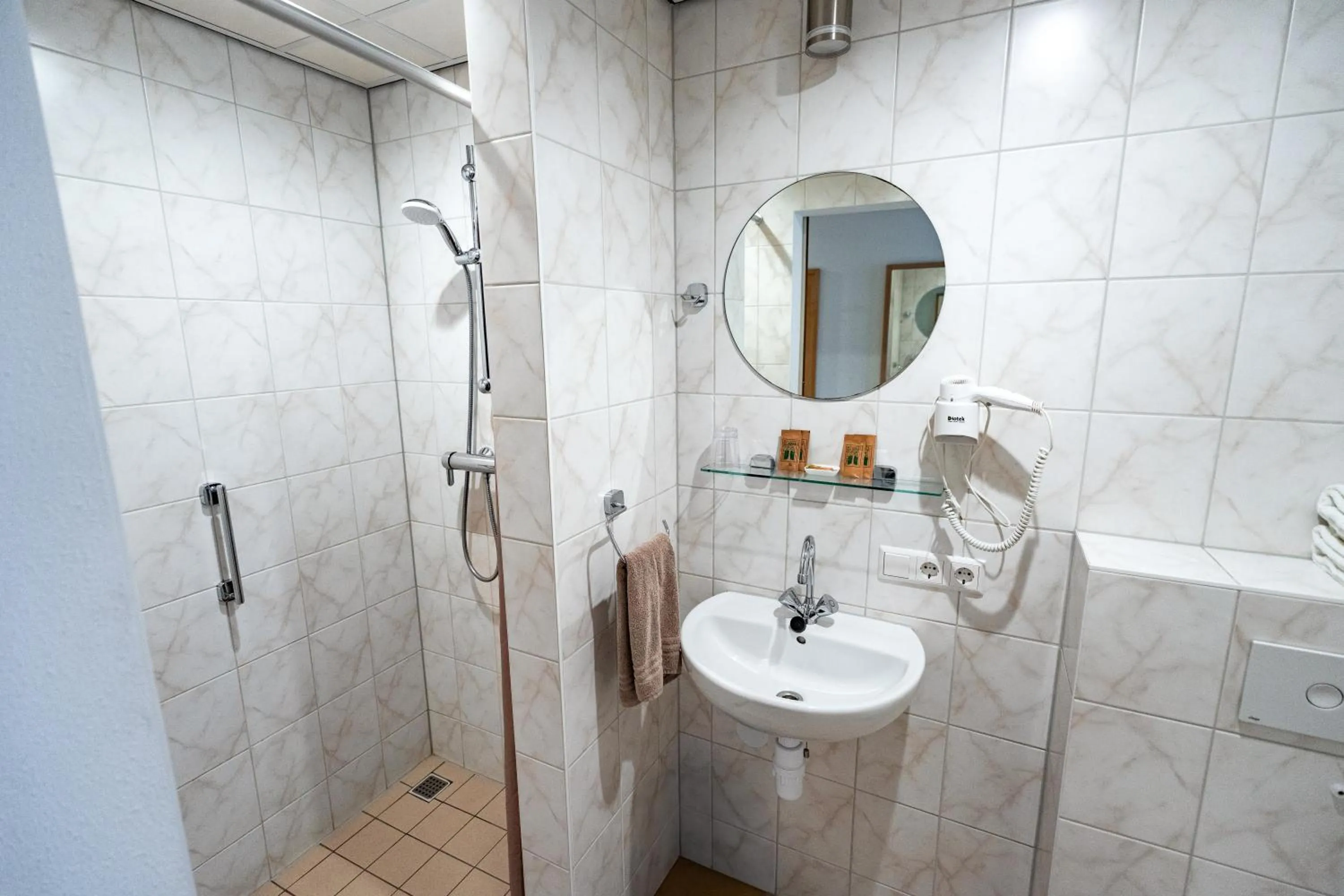 Bathroom in Hotel het Zwaantje