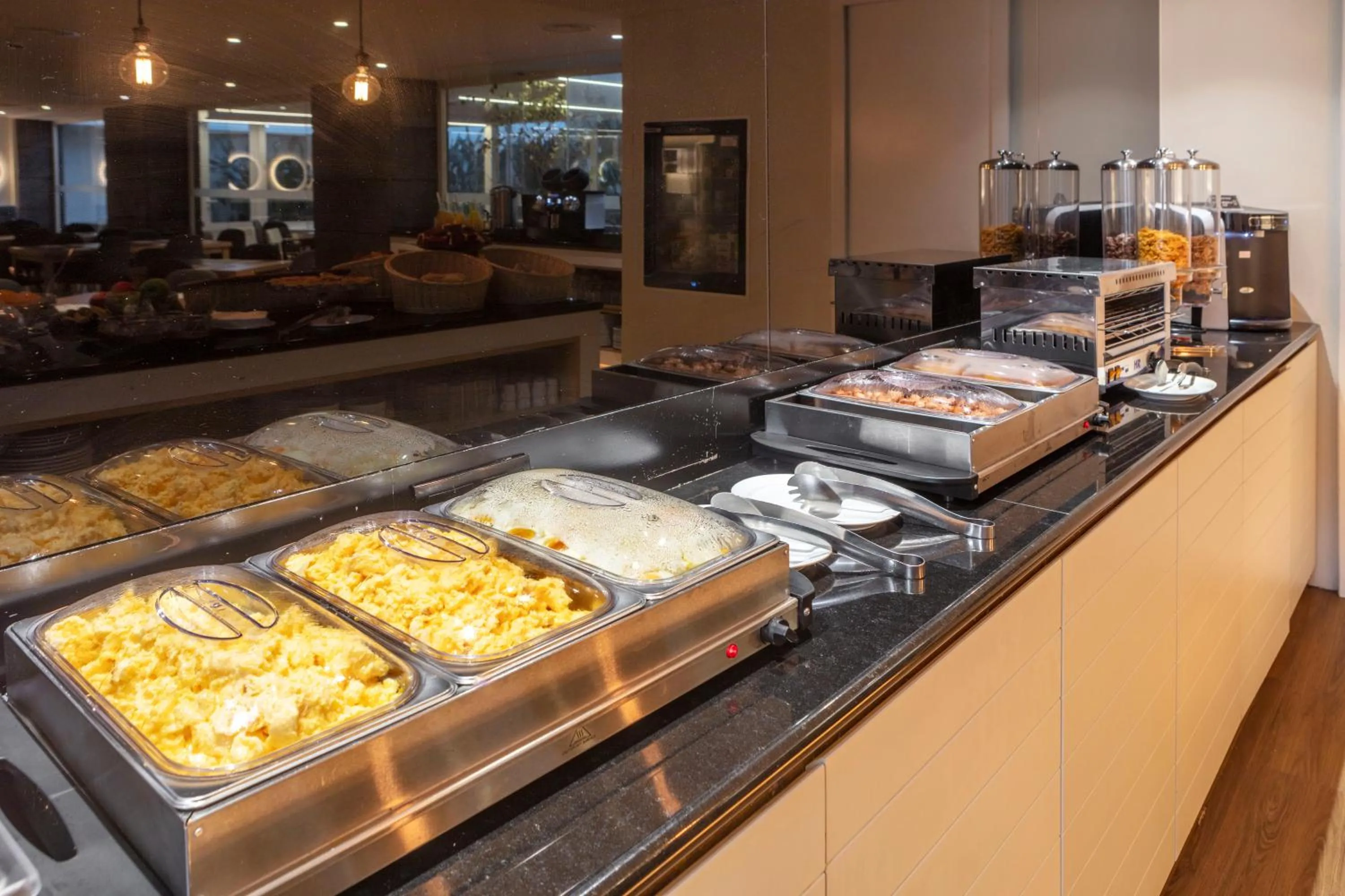 Breakfast in Hotel Gaivota Azores