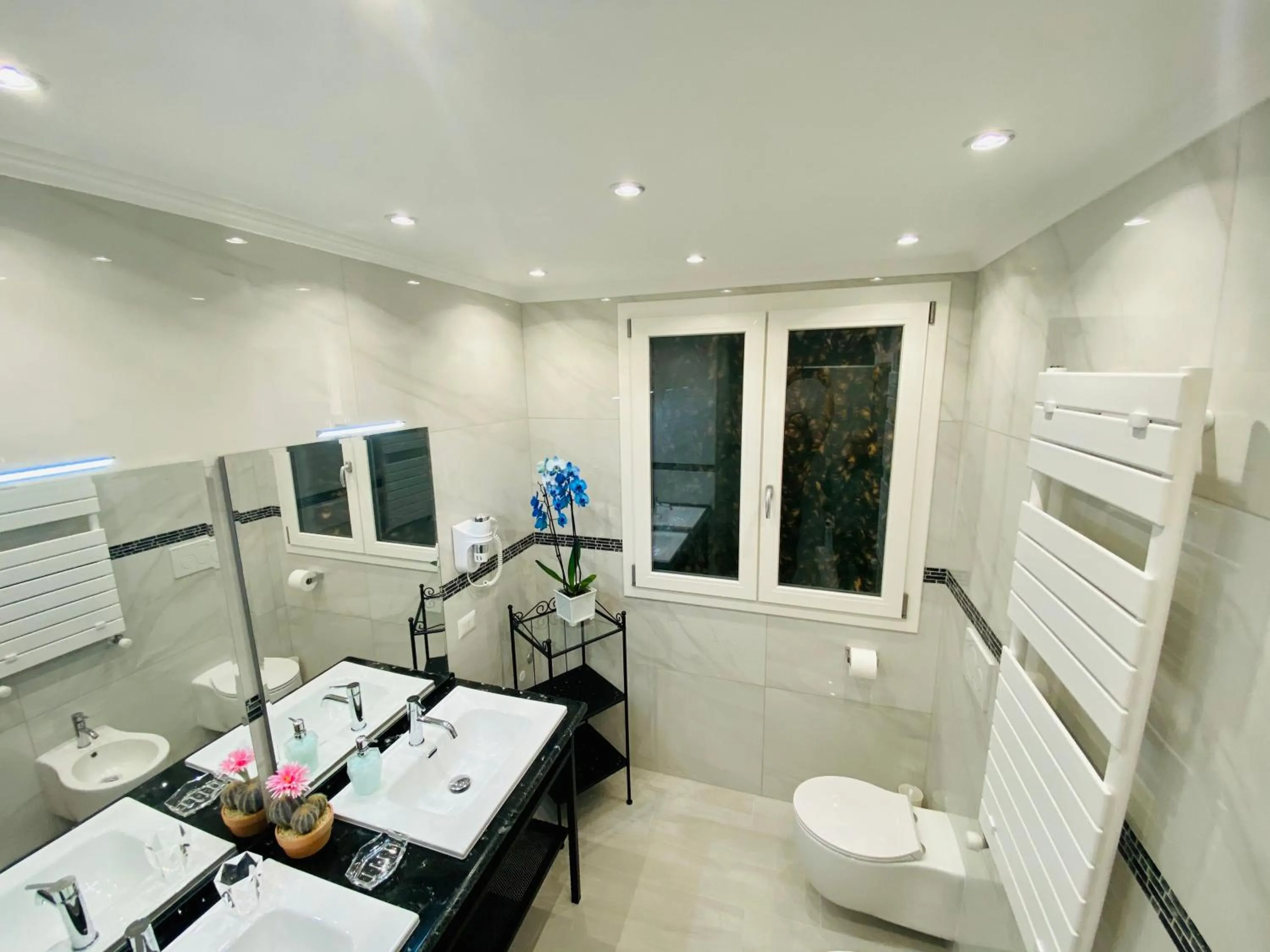 Bathroom in Olympic Suite Roma