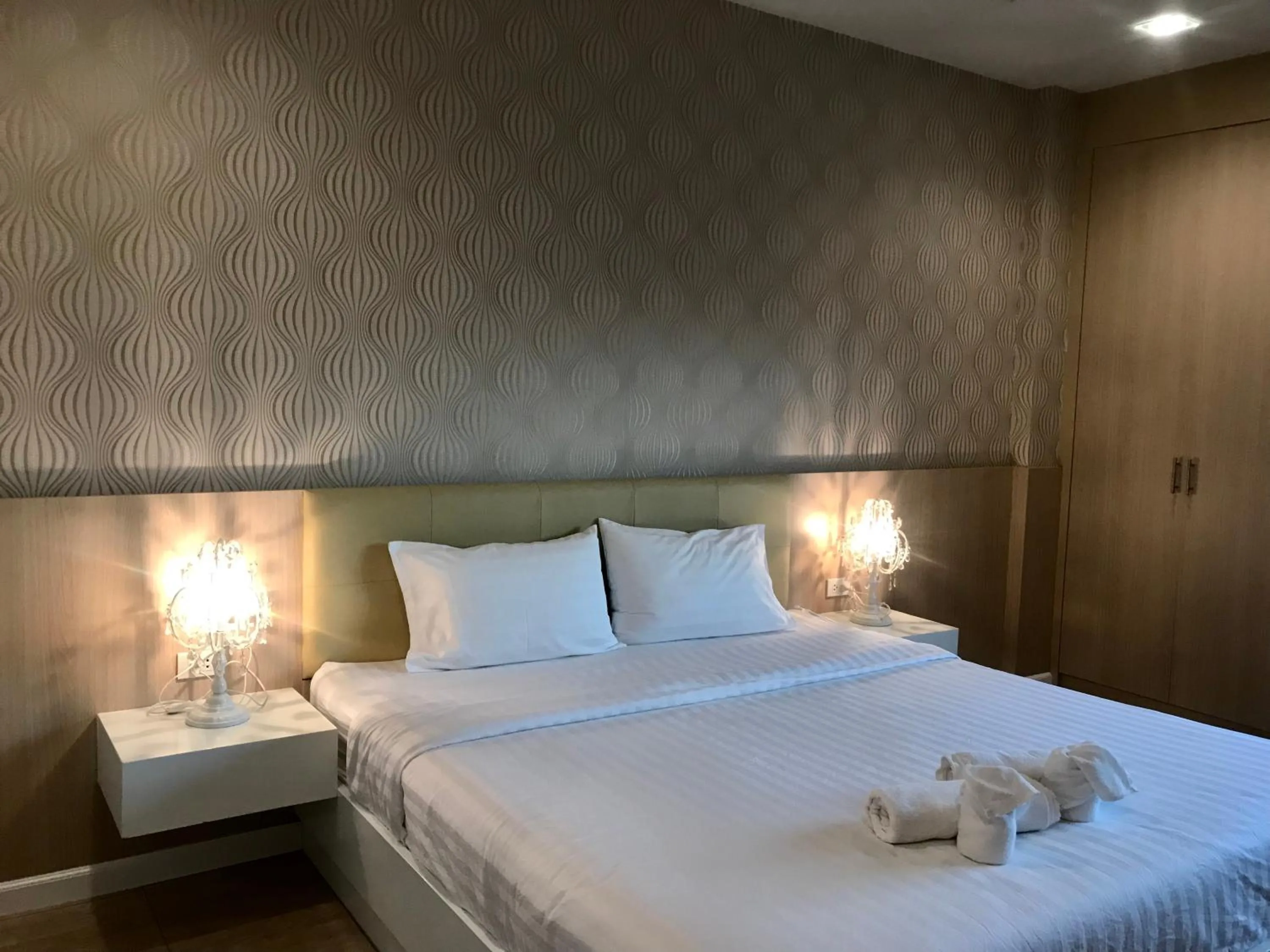 Bed in The Sept Korat