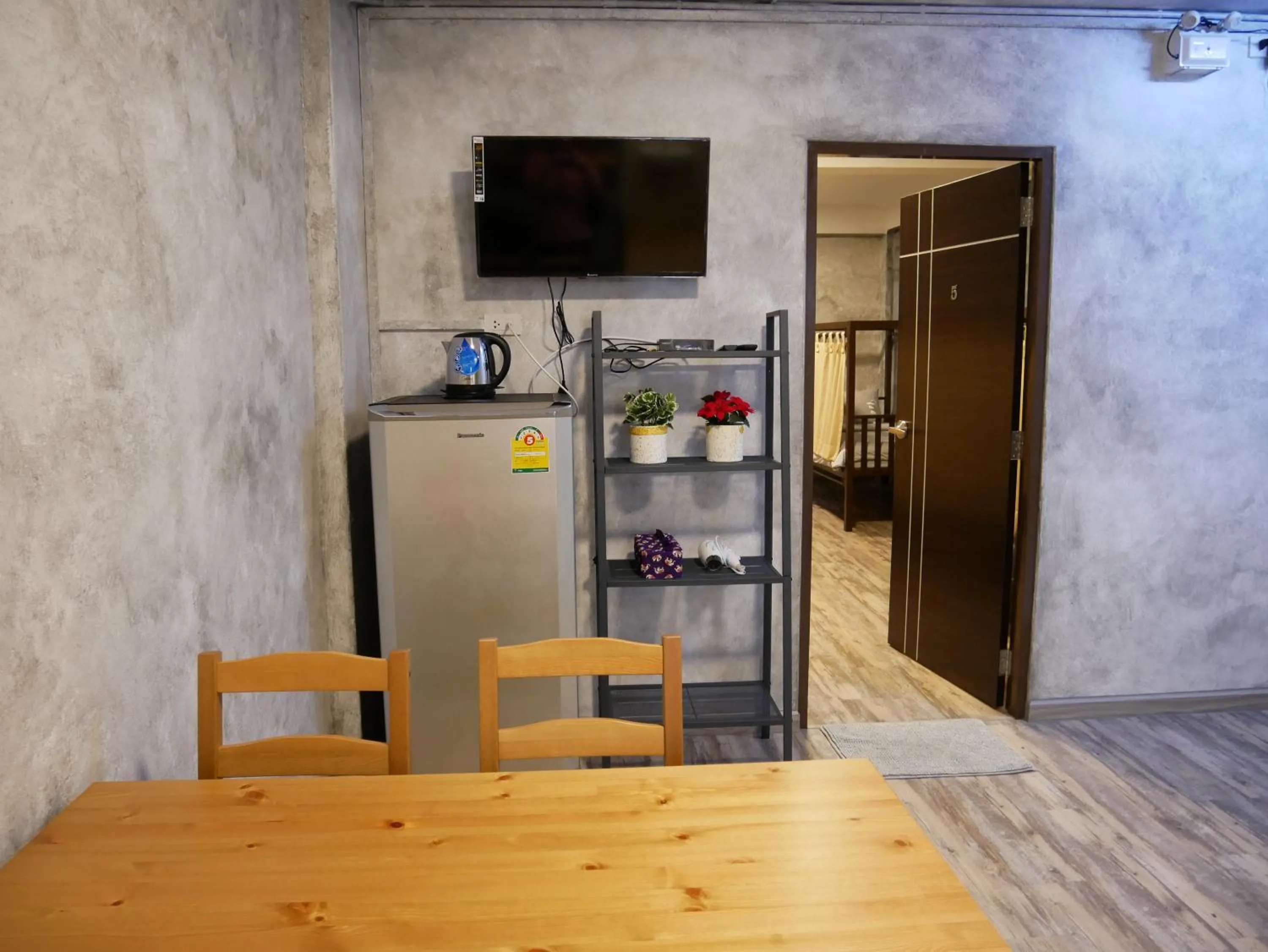 TV and multimedia in NP House Pratunam