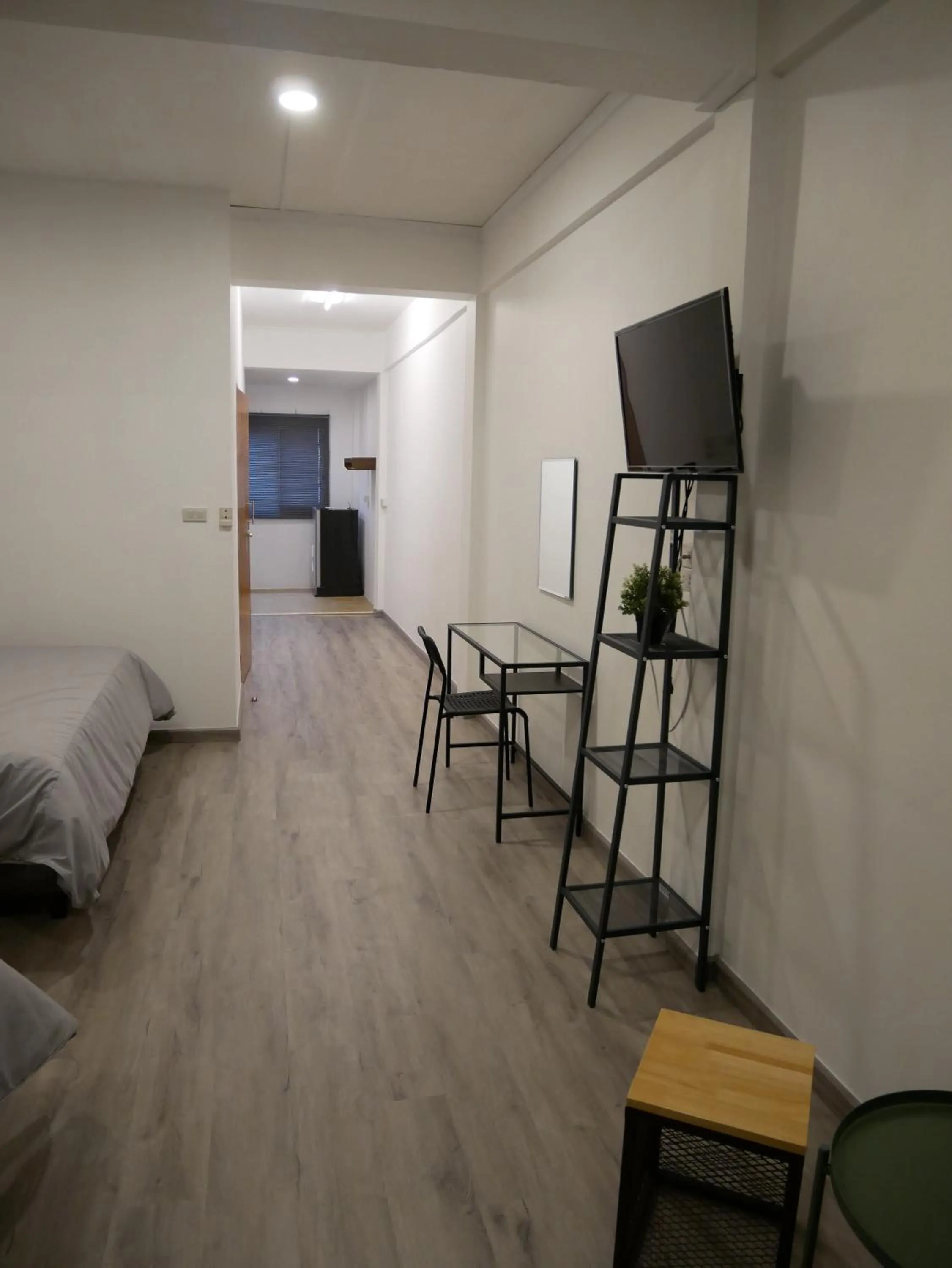 TV and multimedia in NP House Pratunam