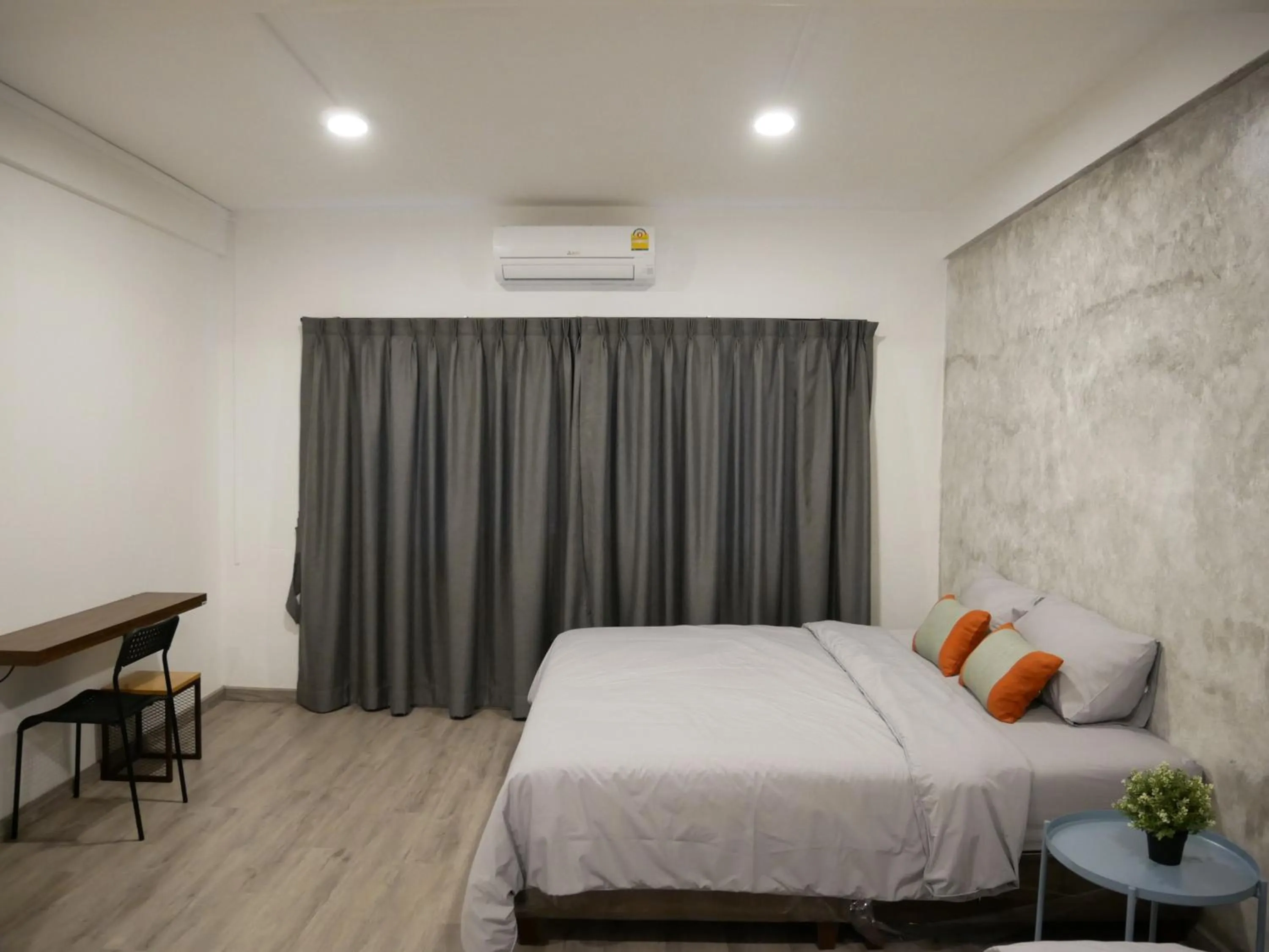 Bed in NP House Pratunam