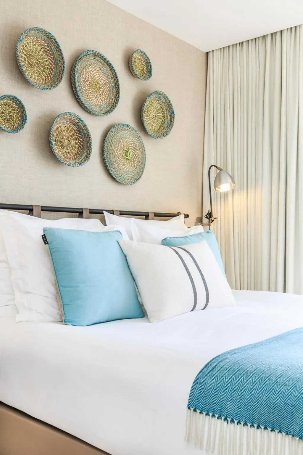 Bedroom, Bed in Santiago Hotel