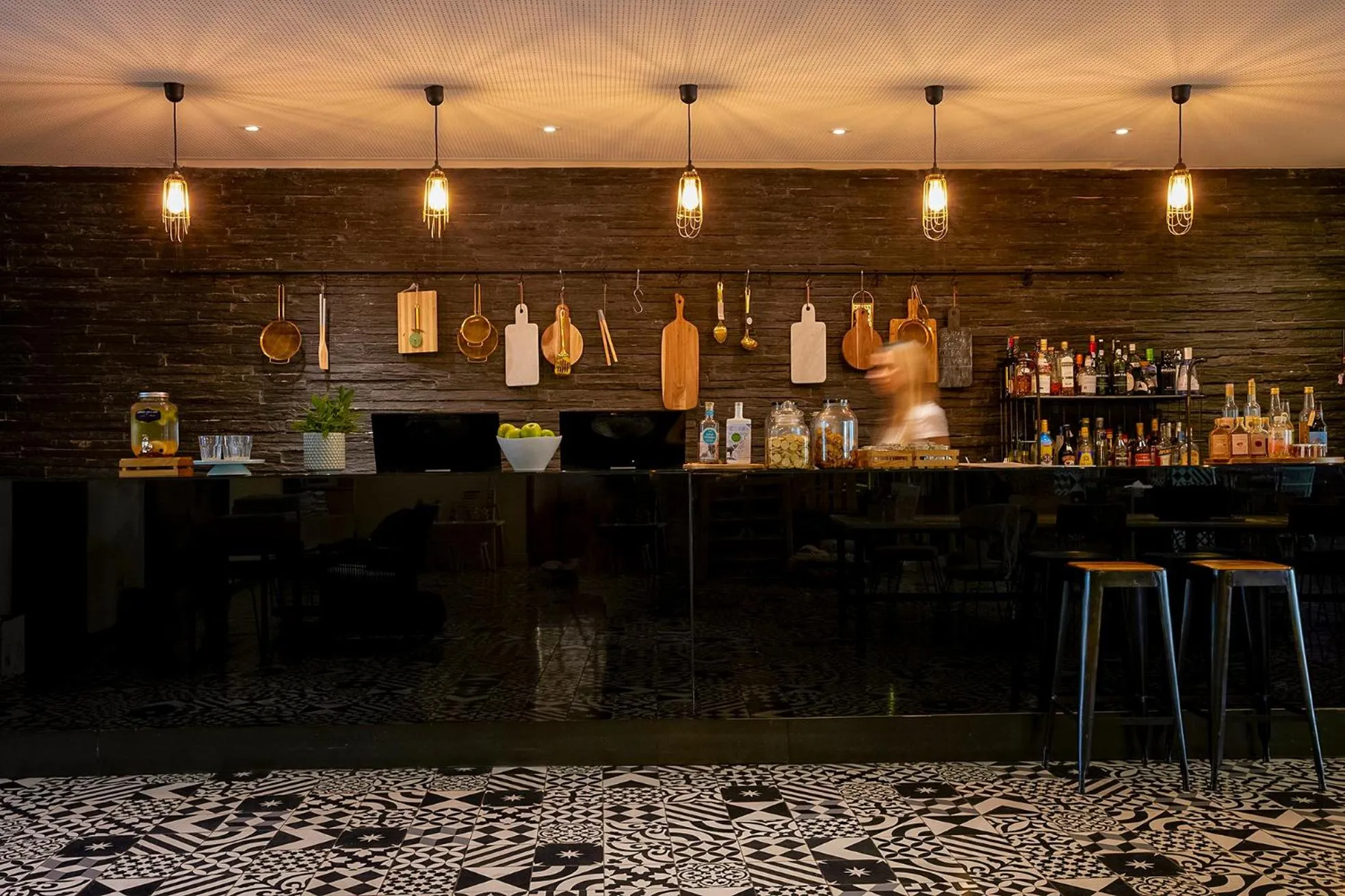 Lounge or bar in Santiago Hotel