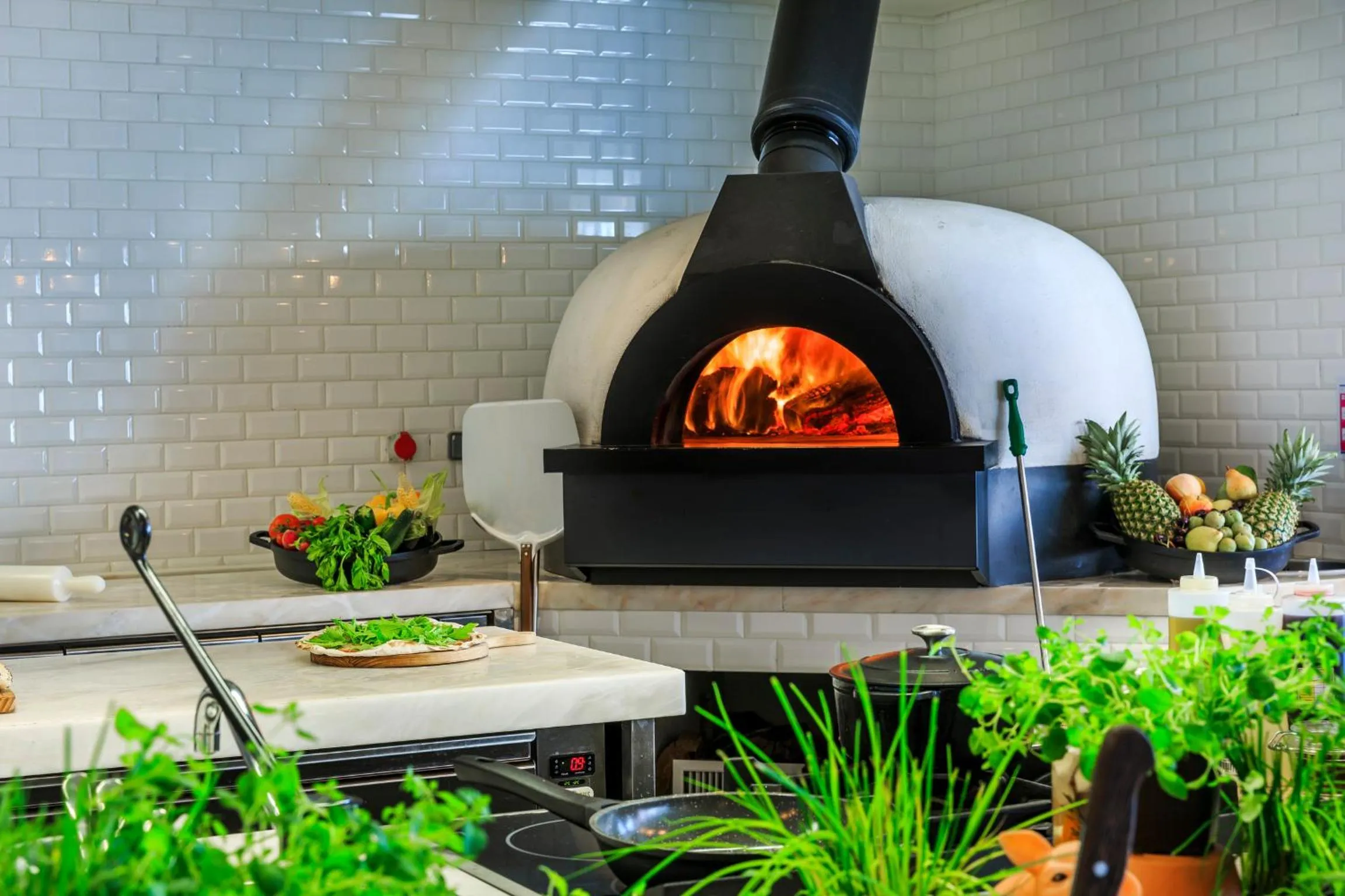 Restaurant/places to eat in Santiago Hotel