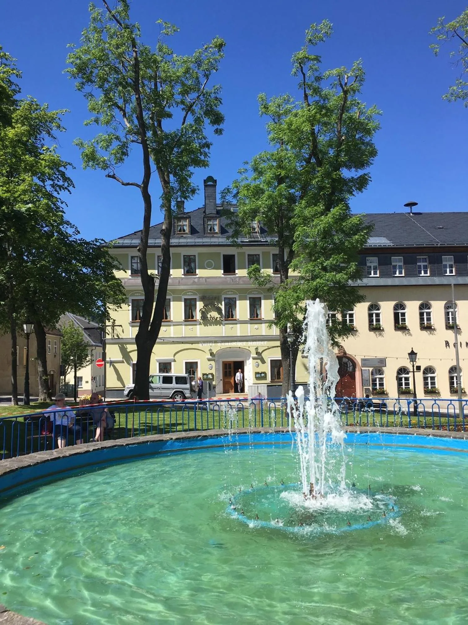 Property building in Aparthotel Deutscher Kaiser Ferienwohnungen