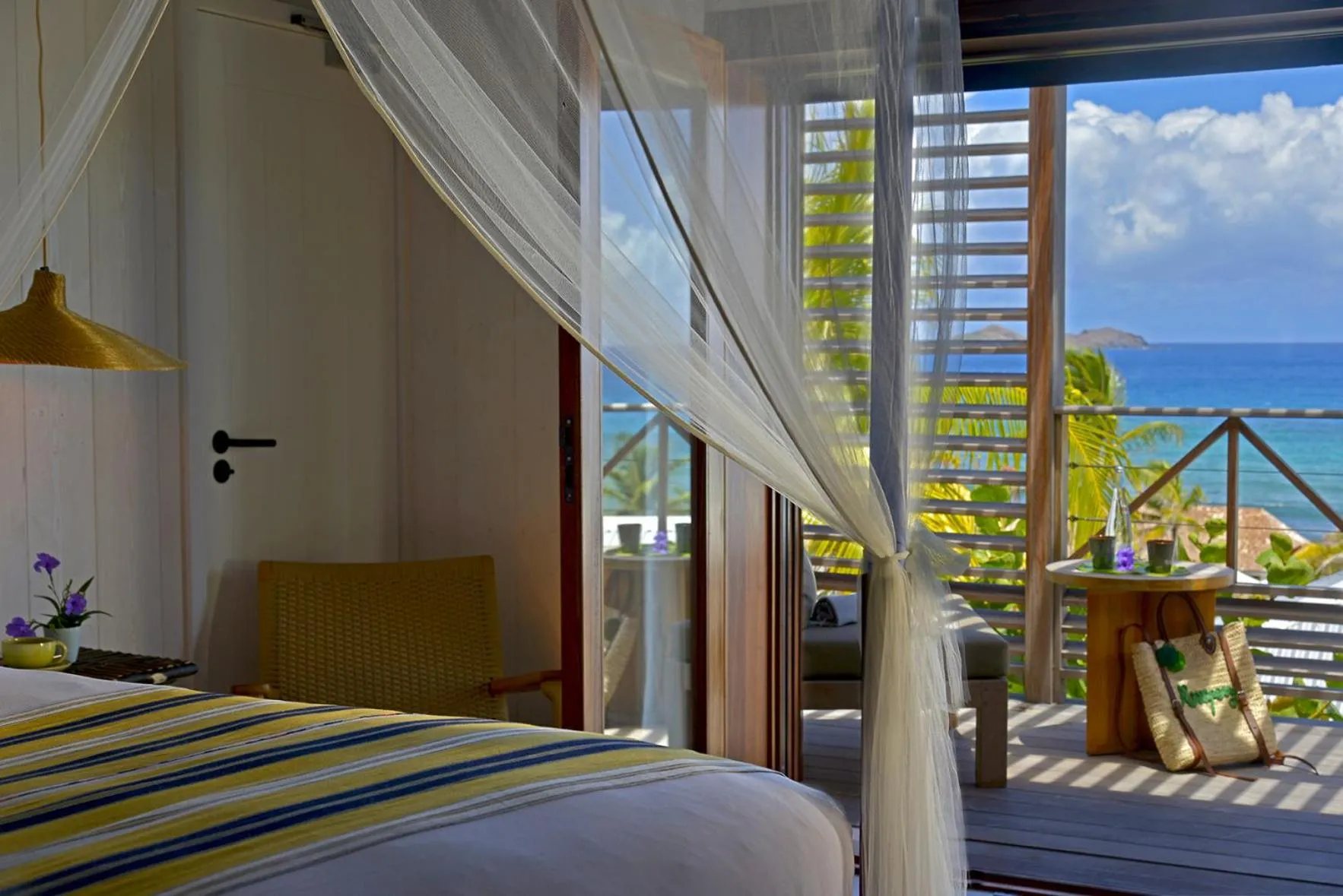 Bed in Hotel Manapany