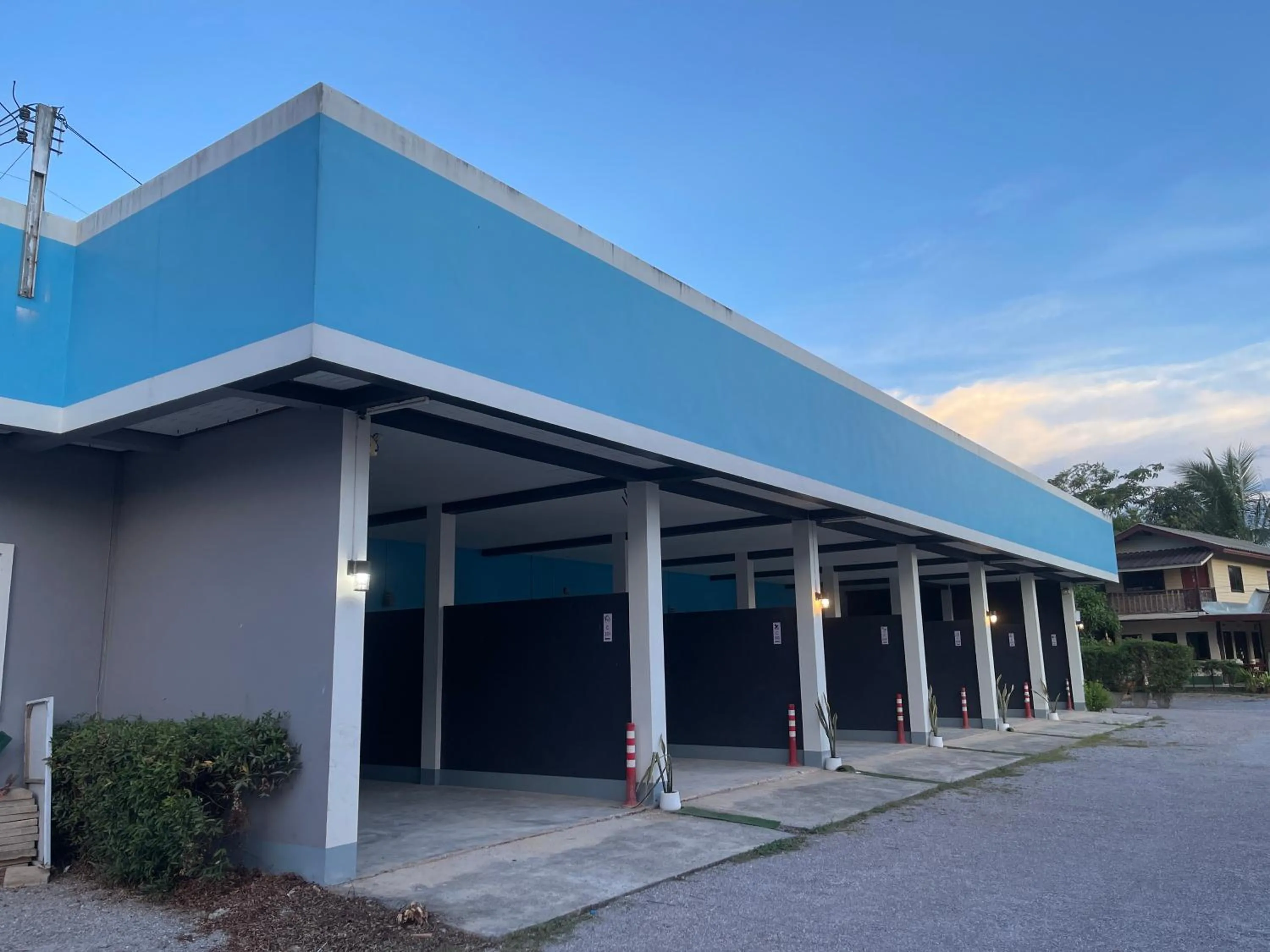 โรงแรมโทนี่วิลเลจTony Hotel