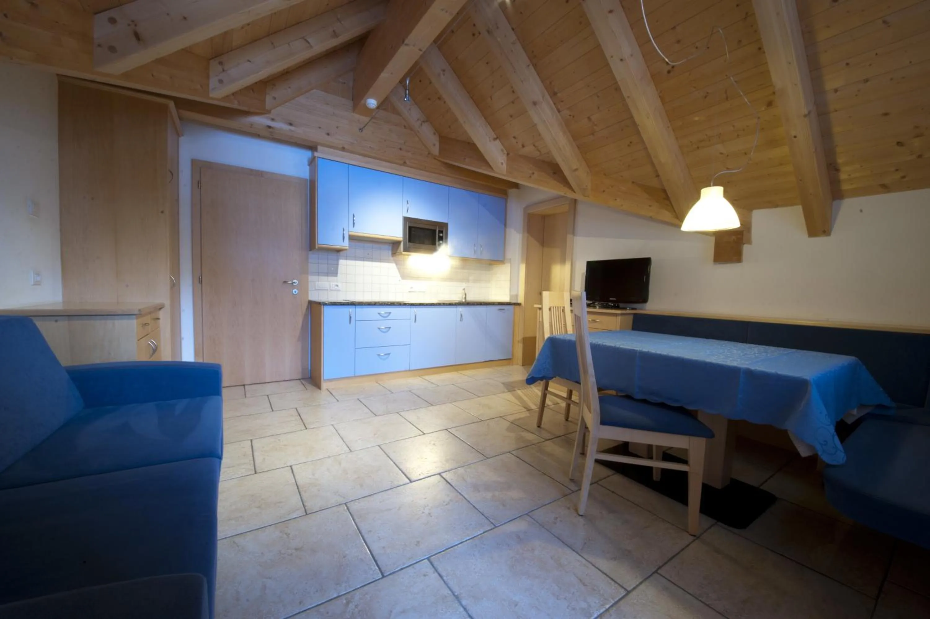 Kitchen or kitchenette in Appartamenti Villa Olympia