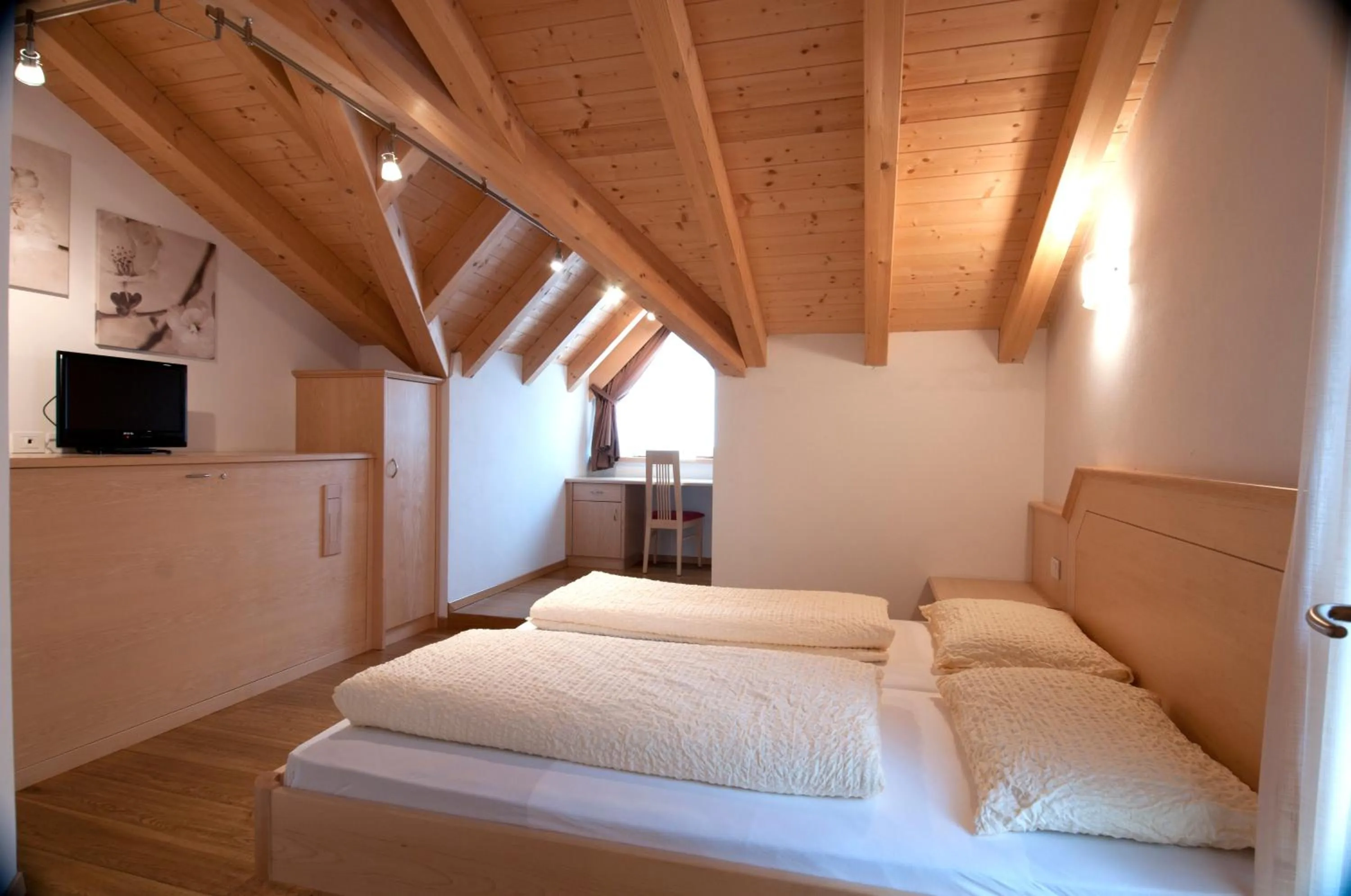 Day, Bed in Appartamenti Villa Olympia