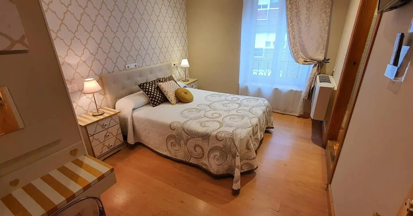 Bed in Hosteria Villa de Castro