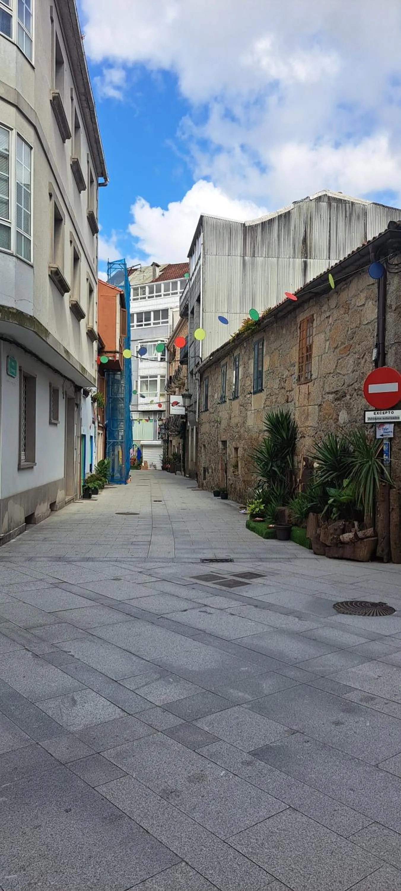 Street view in Hotel Roquiño
