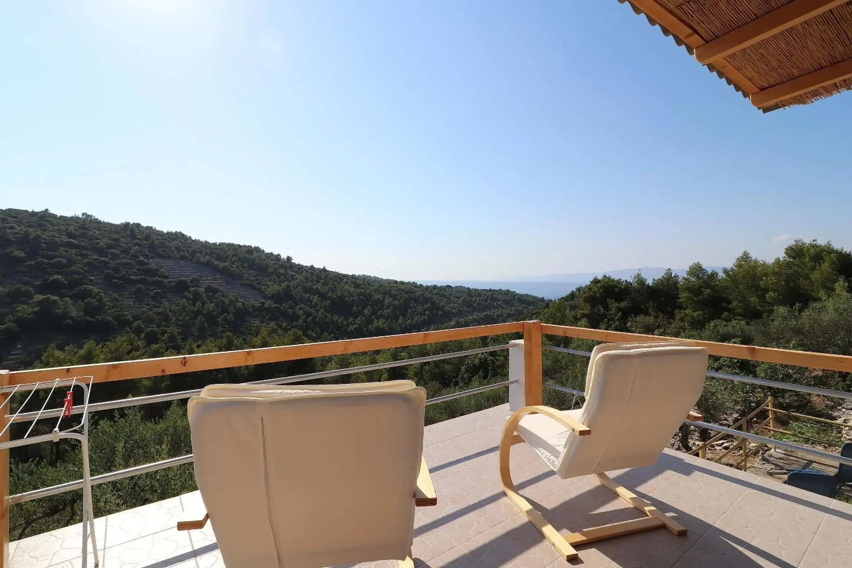 Two Bedroom Holiday Home with Terrace and Sea View in Greenside Cottage Lumi Two Bedroom Holiday Home with Terrace and Sea View in Greenside Cottage Lumi