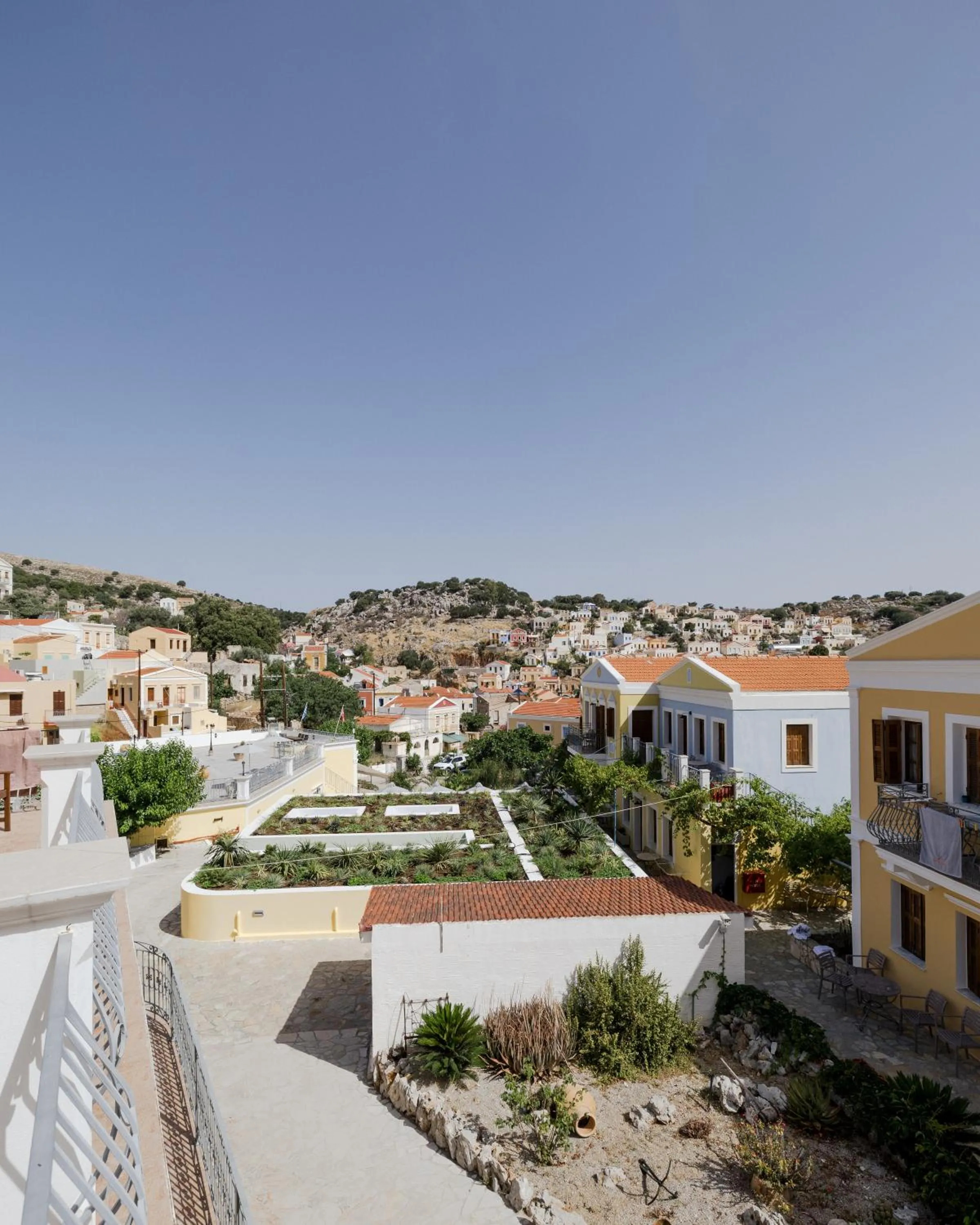 Neighbourhood in Opera House Hotel