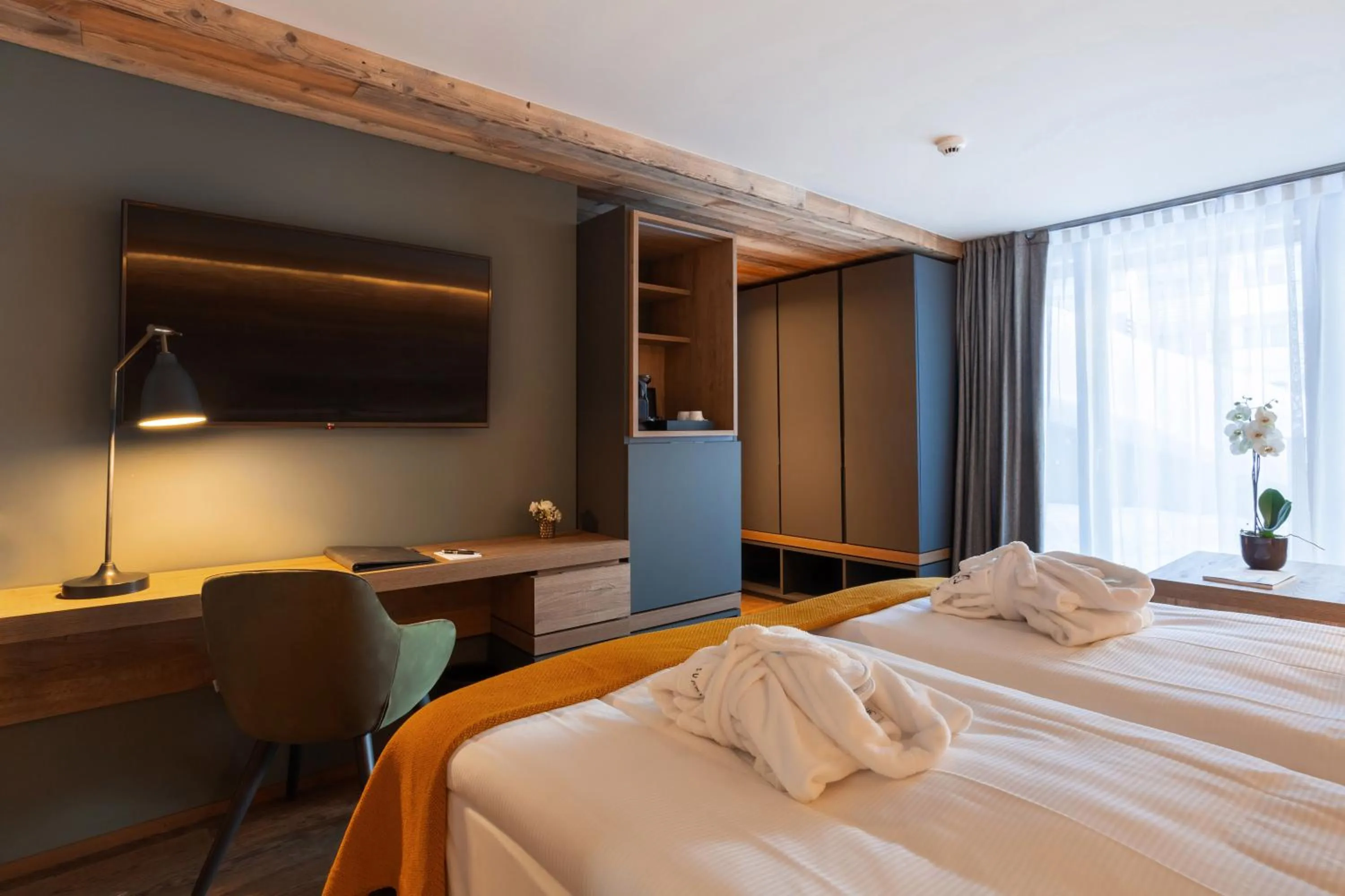 Bed in 22 Summits Boutique Hotel