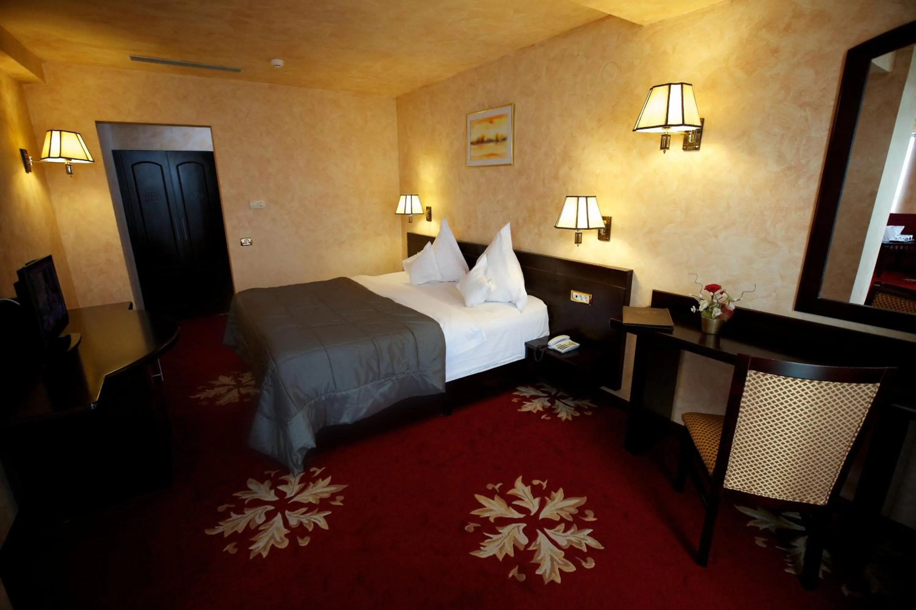 Photo of the whole room, Bed in Hotel Delta 4