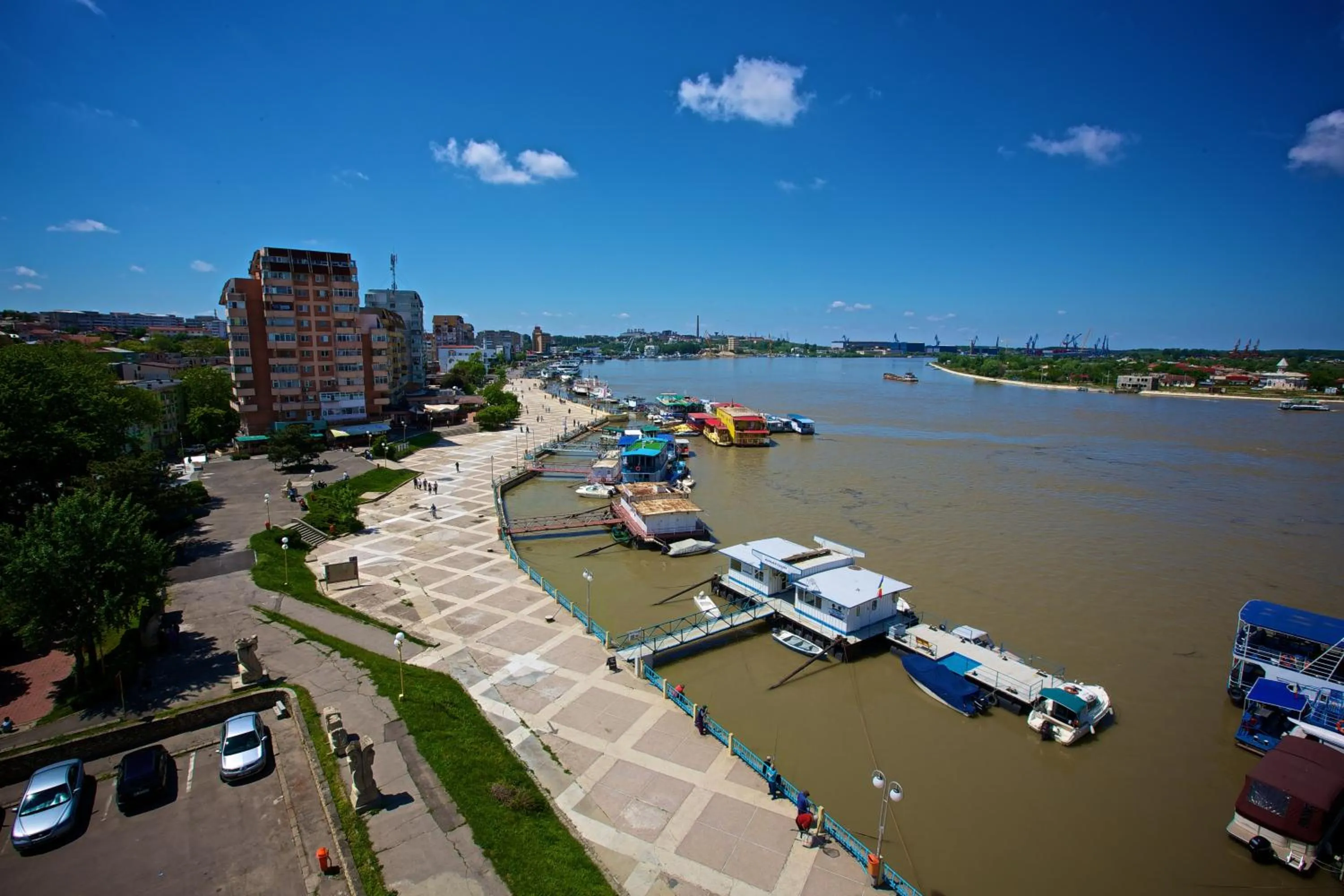 Bird's eye view in Hotel Delta 4