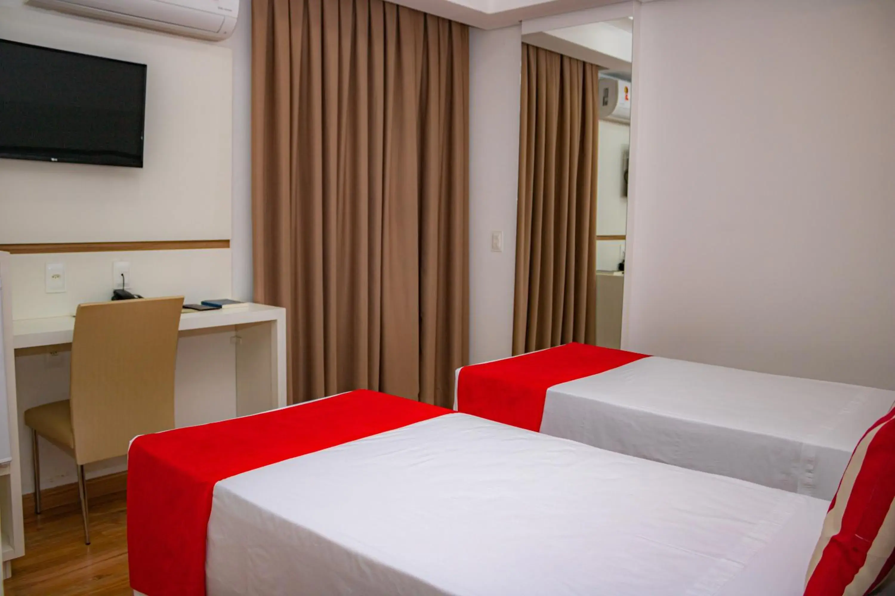 Standard Double Room - single occupancy in Granlago Hotel Standard Double Room - single occupancy in Granlago Hotel