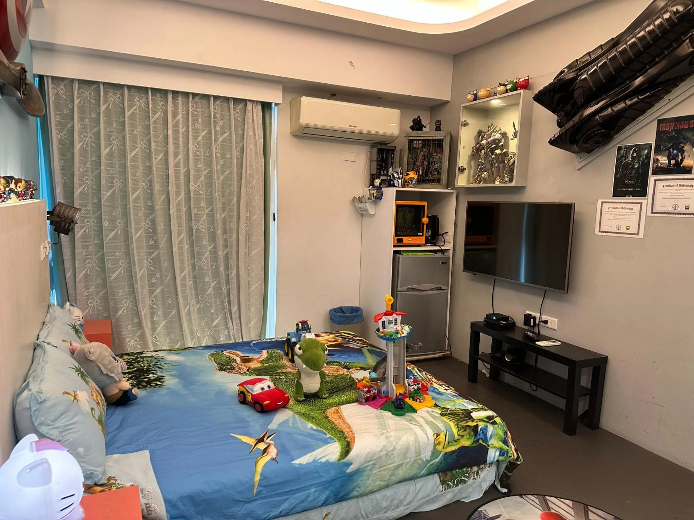 Photo of the whole room, Bed in Kenting Mola