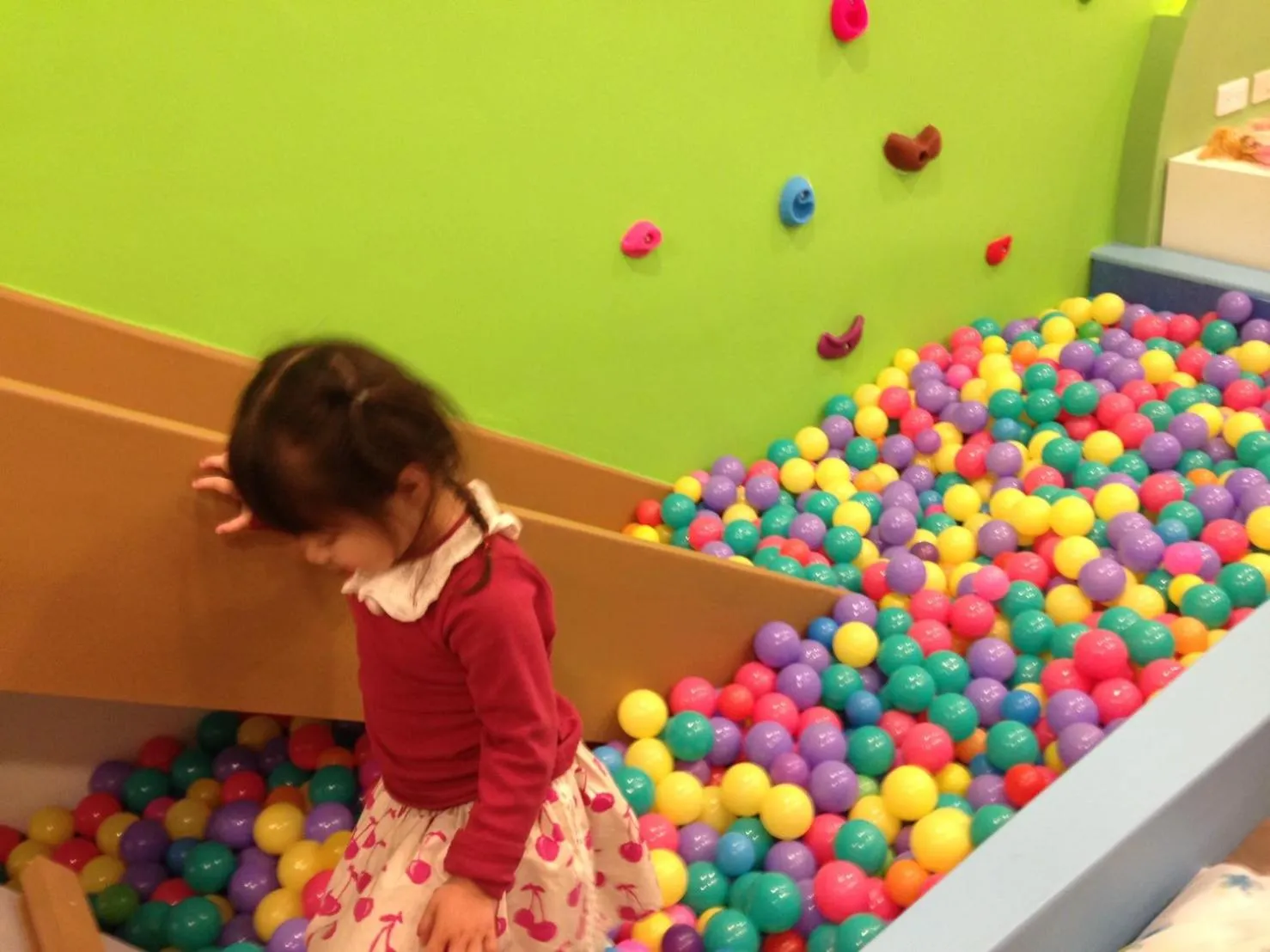 Photo of the whole room in Kenting Mola