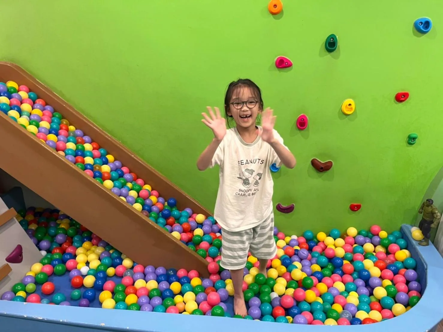 Photo of the whole room in Kenting Mola