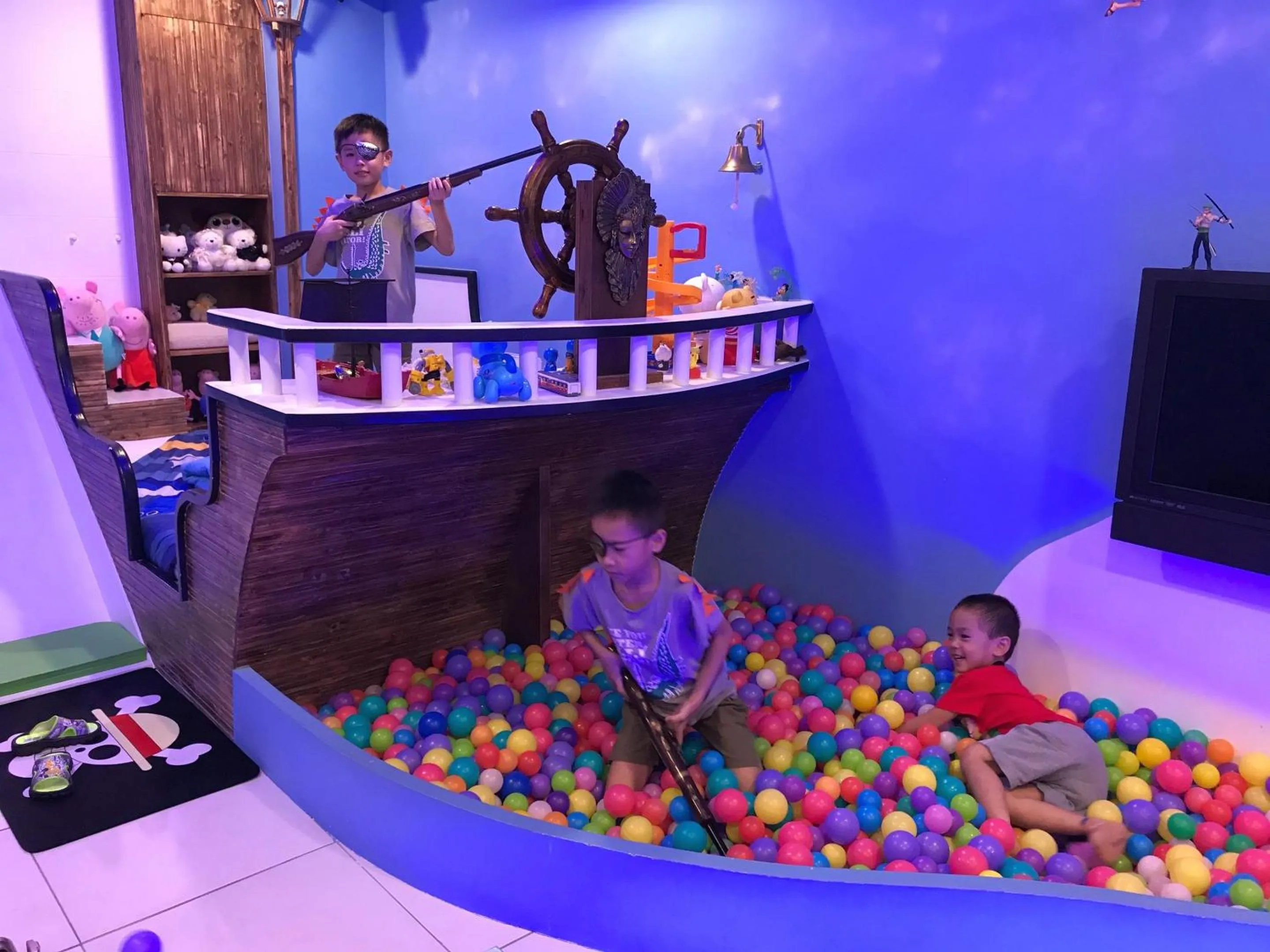 Photo of the whole room in Kenting Mola